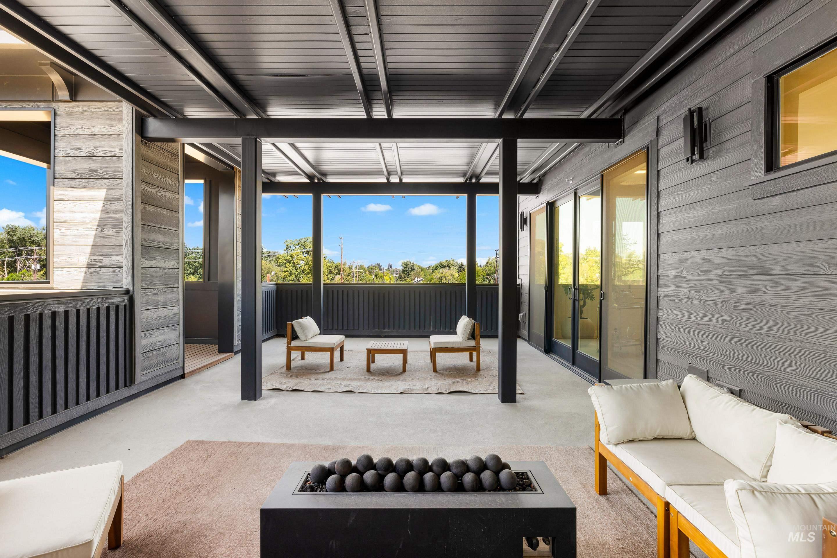 55 E State St, Eagle, Idaho 83616, 3 Bedrooms, 4 Bathrooms, Residential For Sale, Price $2,258,000, 98983792