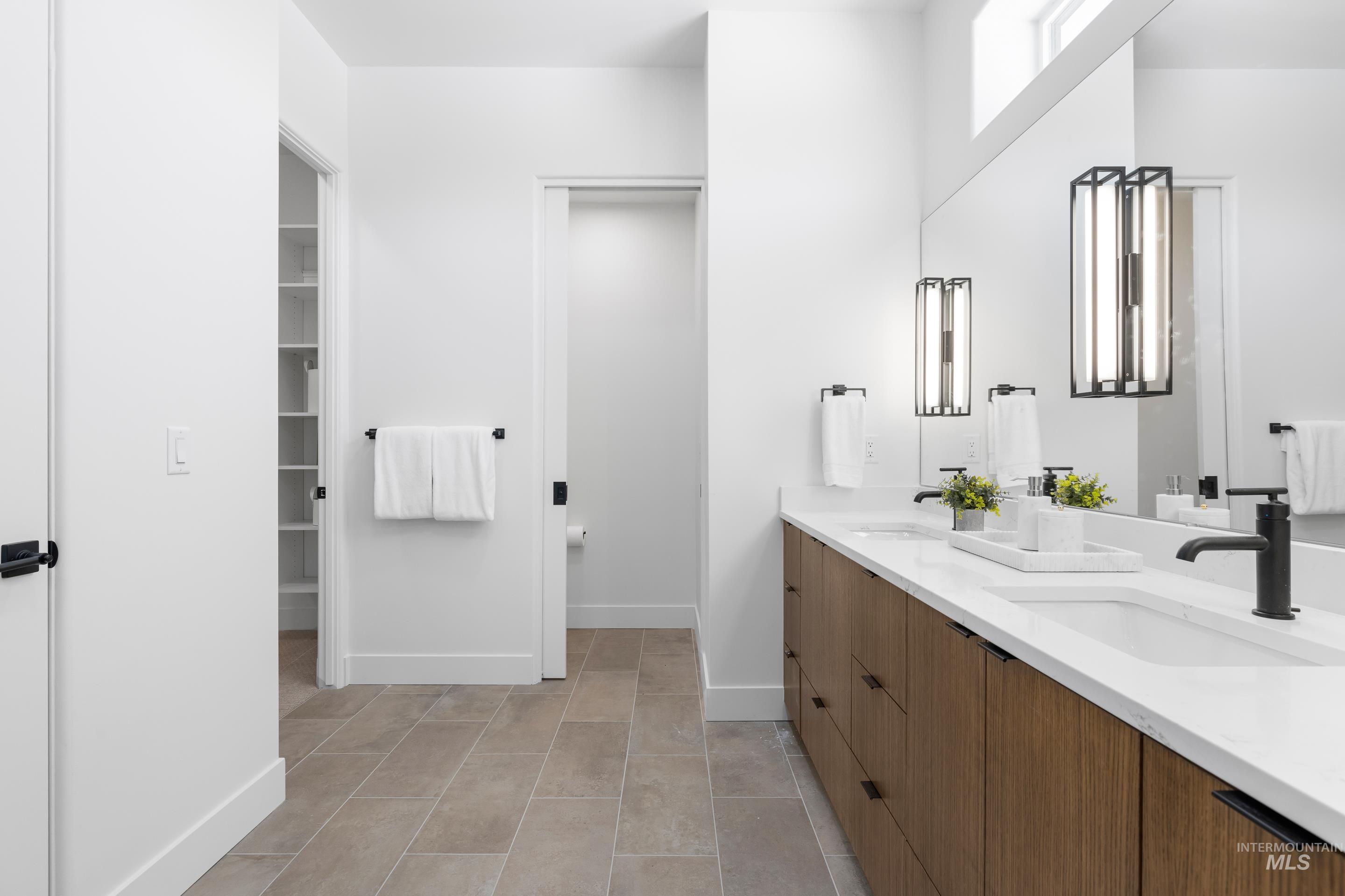 55 E State St, Eagle, Idaho 83616, 3 Bedrooms, 4 Bathrooms, Residential For Sale, Price $2,258,000, 98983792