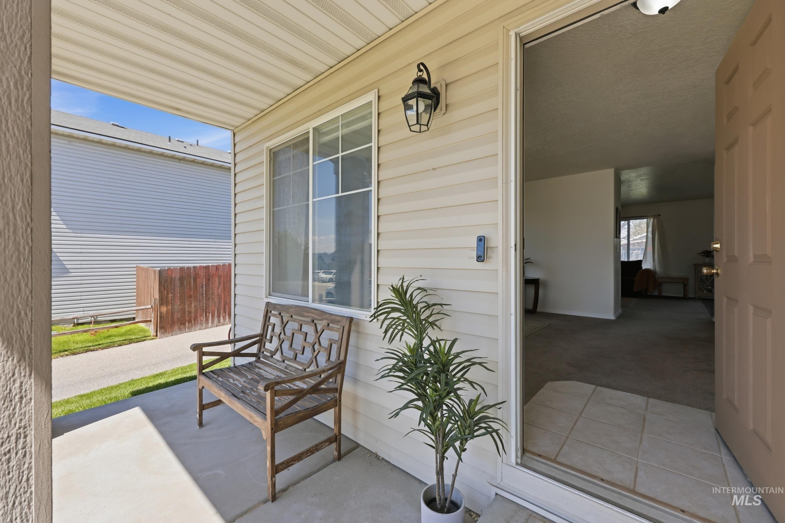 3700 E Sandyford Ave, Nampa, Idaho 83686, 4 Bedrooms, 2.5 Bathrooms, Residential For Sale, Price $407,500,MLS 98983793