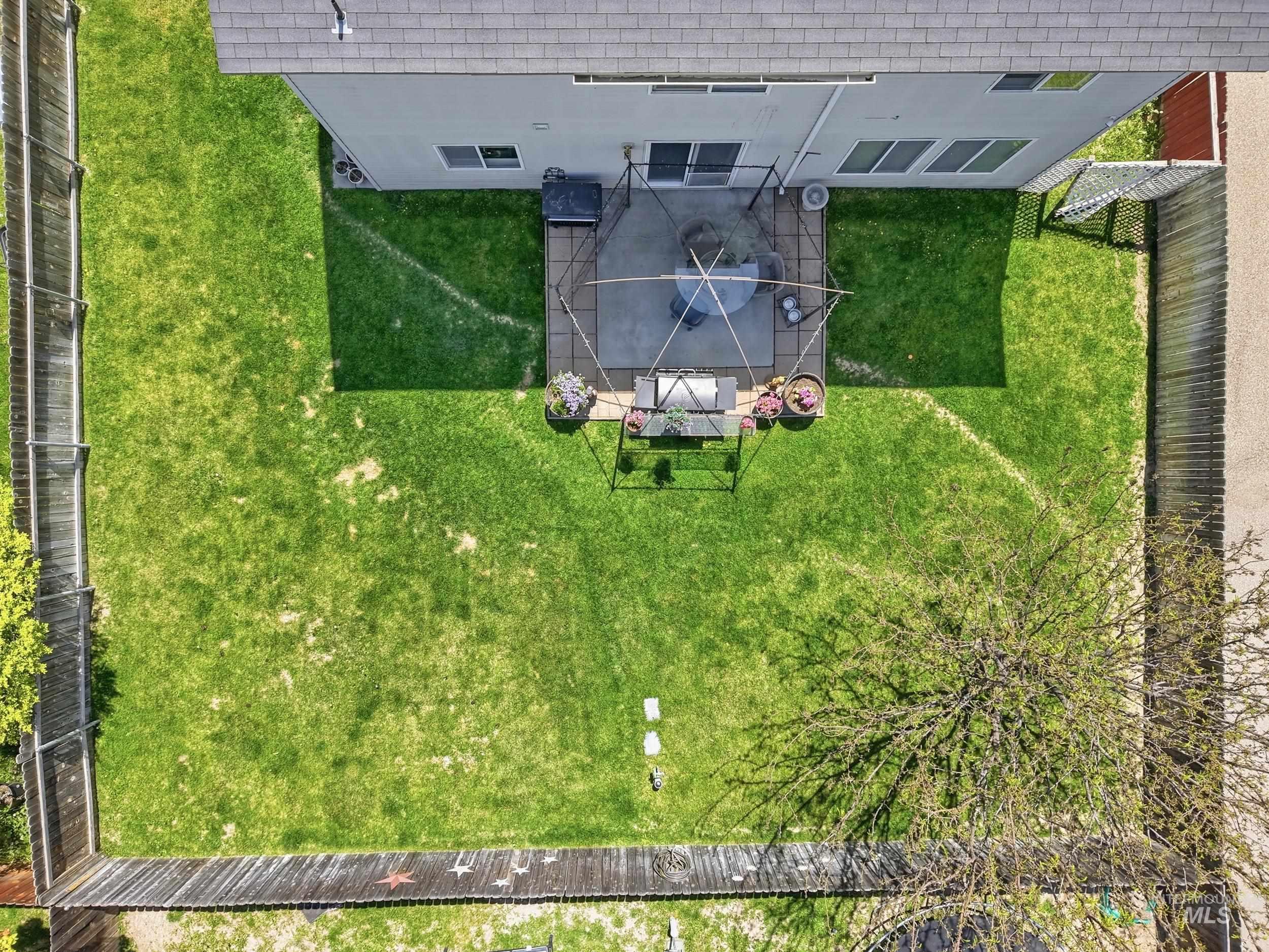 3700 E Sandyford Ave, Nampa, Idaho 83686, 4 Bedrooms, 2.5 Bathrooms, Residential For Sale, Price $407,500,MLS 98983793