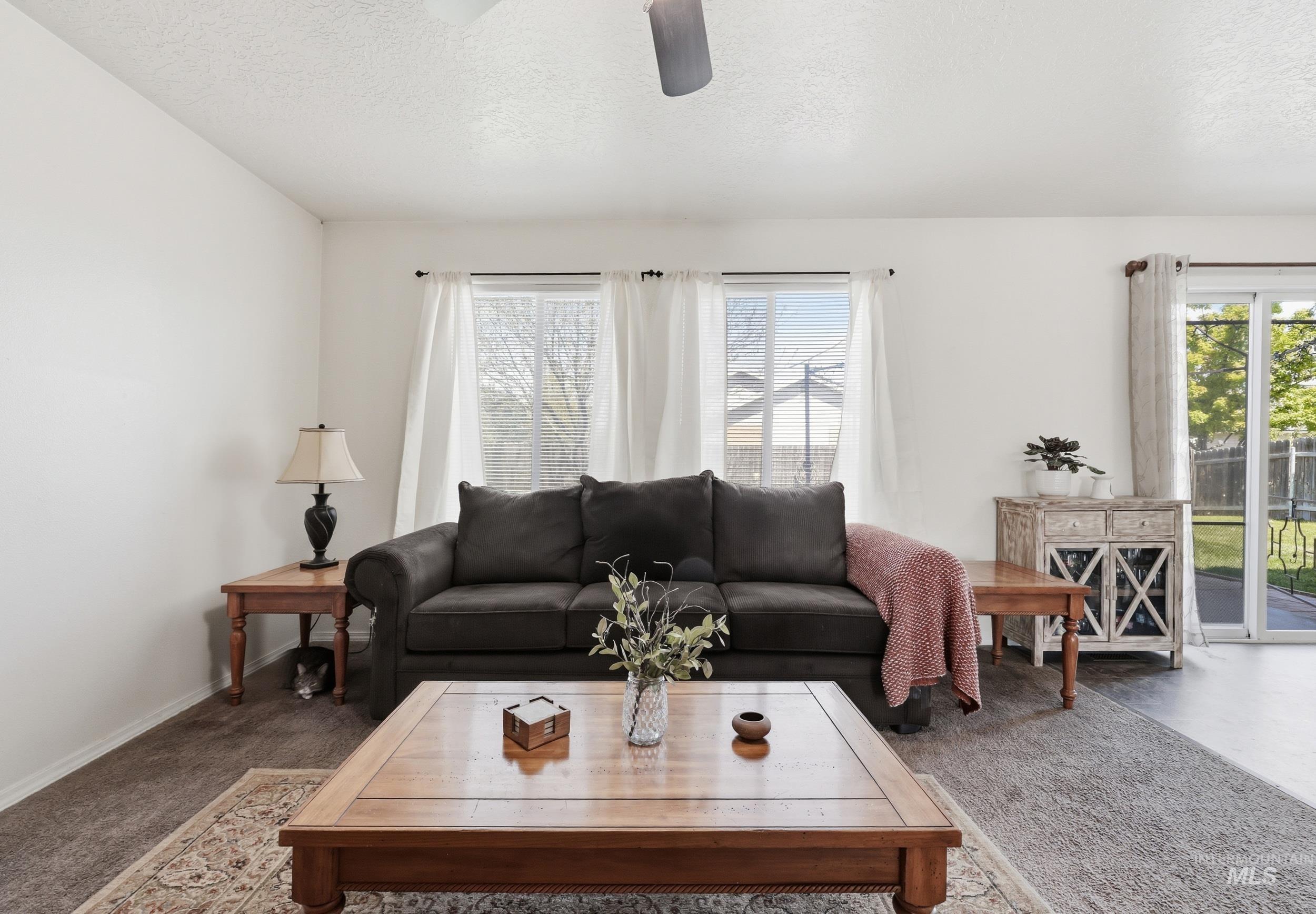 3700 E Sandyford Ave, Nampa, Idaho 83686, 4 Bedrooms, 2.5 Bathrooms, Residential For Sale, Price $407,500,MLS 98983793
