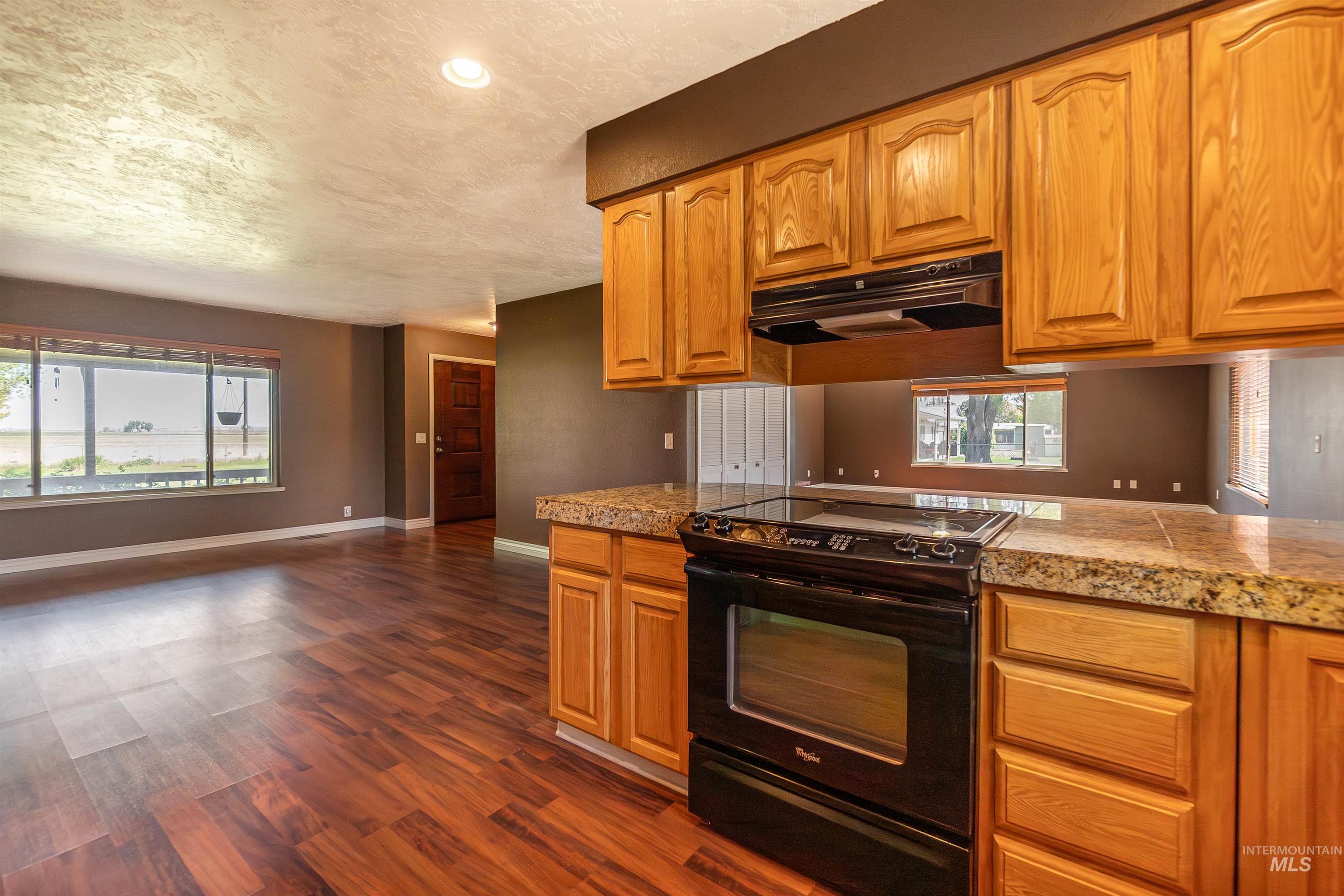 26375 Peckham Rd., Wilder, Idaho 83676, 4 Bedrooms, 2 Bathrooms, Residential For Sale, Price $575,000,MLS 98983795