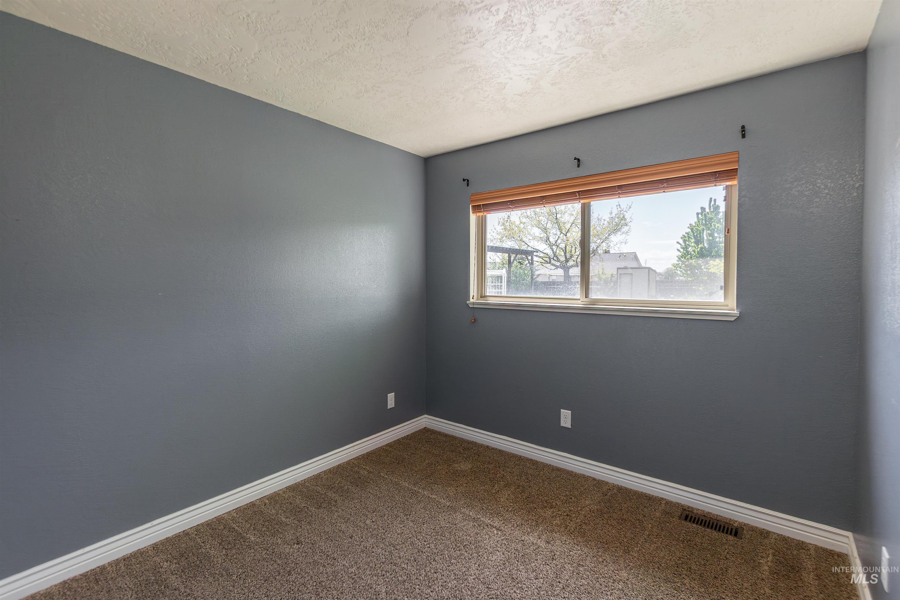 26375 Peckham Rd., Wilder, Idaho 83676, 4 Bedrooms, 2 Bathrooms, Residential For Sale, Price $575,000,MLS 98983795