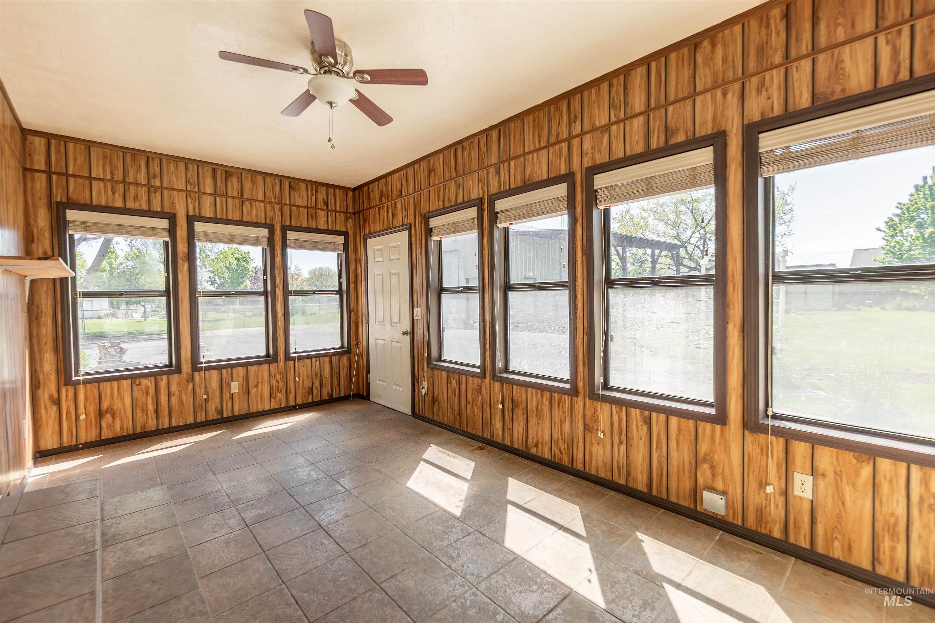26375 Peckham Rd., Wilder, Idaho 83676, 4 Bedrooms, 2 Bathrooms, Residential For Sale, Price $575,000,MLS 98983795