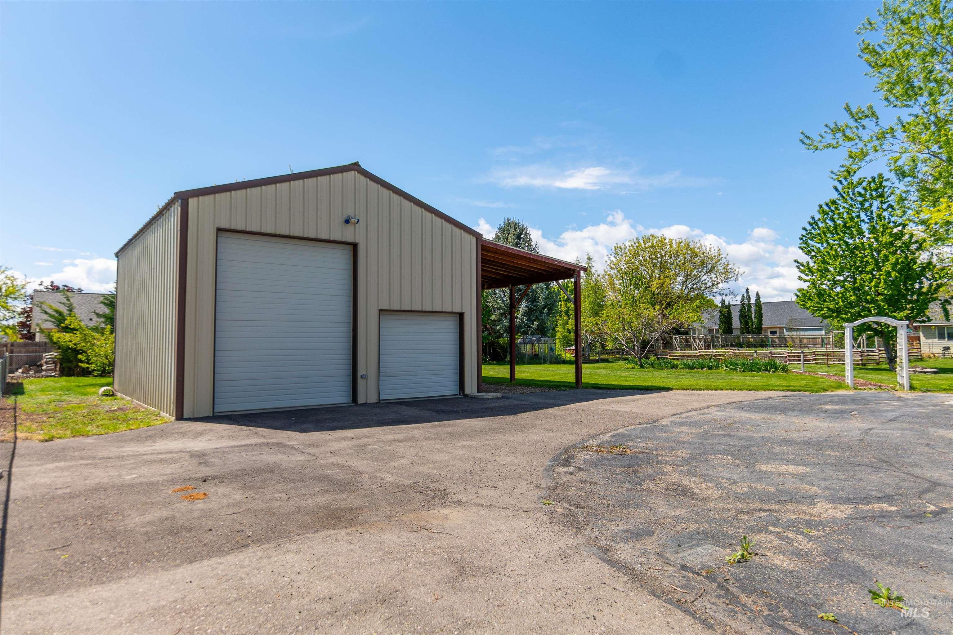 26375 Peckham Rd., Wilder, Idaho 83676, 4 Bedrooms, 2 Bathrooms, Residential For Sale, Price $575,000,MLS 98983795