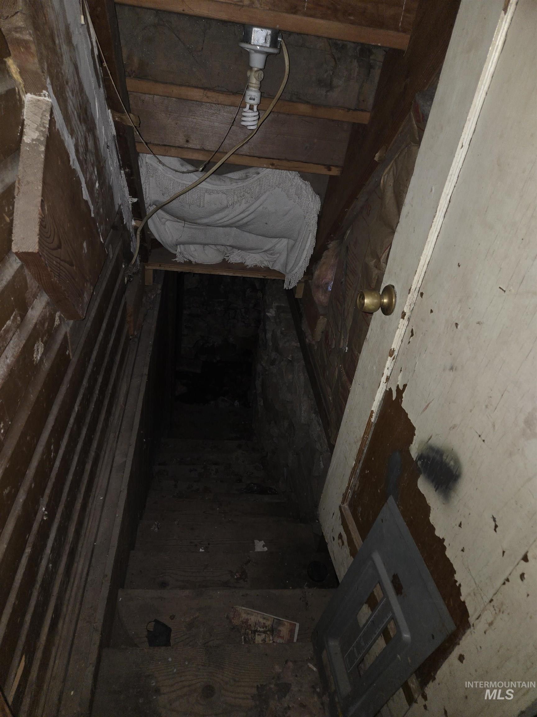 1202 Michigan Ave, Orofino, Idaho 83544, 3 Bedrooms, 1 Bathroom, Residential For Sale, Price $139,900,MLS 98983796