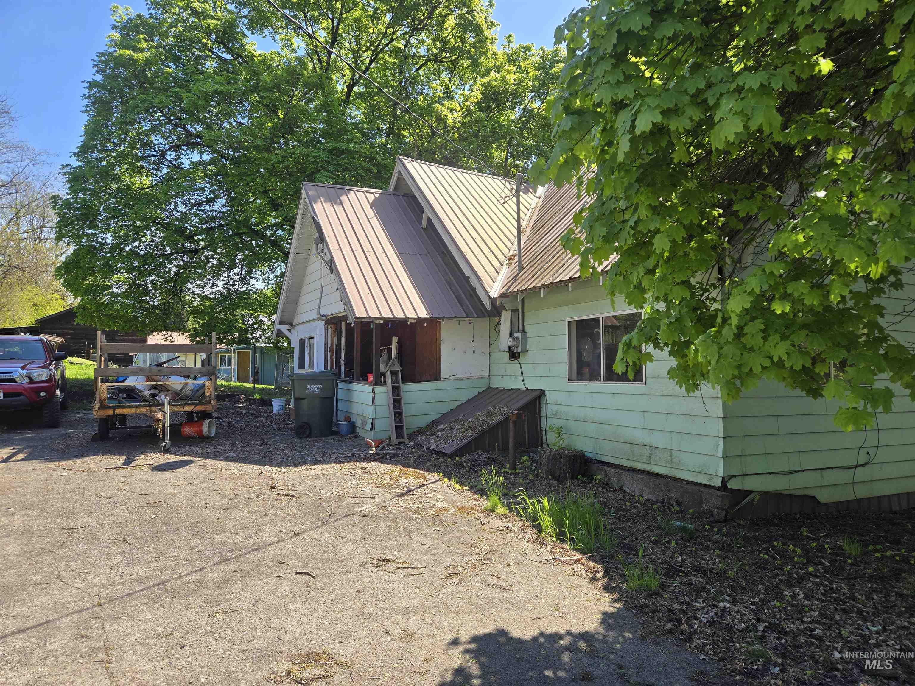 1202 Michigan Ave, Orofino, Idaho 83544, 3 Bedrooms, 1 Bathroom, Residential For Sale, Price $139,900,MLS 98983796