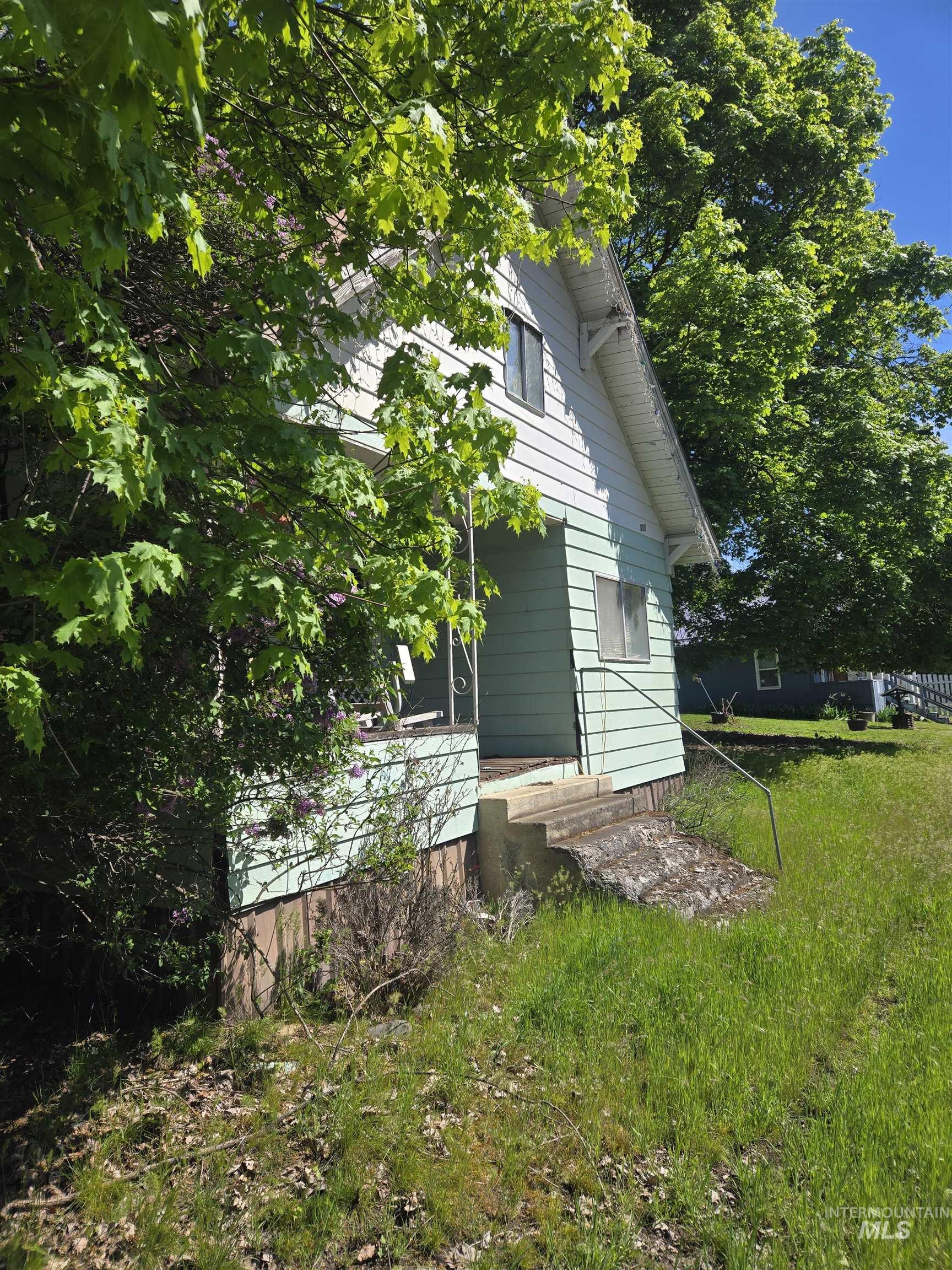 1202 Michigan Ave, Orofino, Idaho 83544, 3 Bedrooms, 1 Bathroom, Residential For Sale, Price $139,900,MLS 98983796