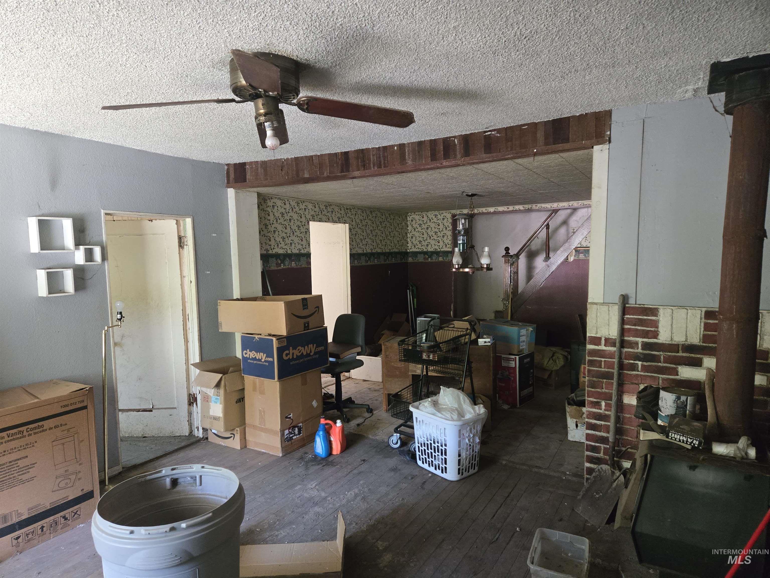 1202 Michigan Ave, Orofino, Idaho 83544, 3 Bedrooms, 1 Bathroom, Residential For Sale, Price $139,900,MLS 98983796