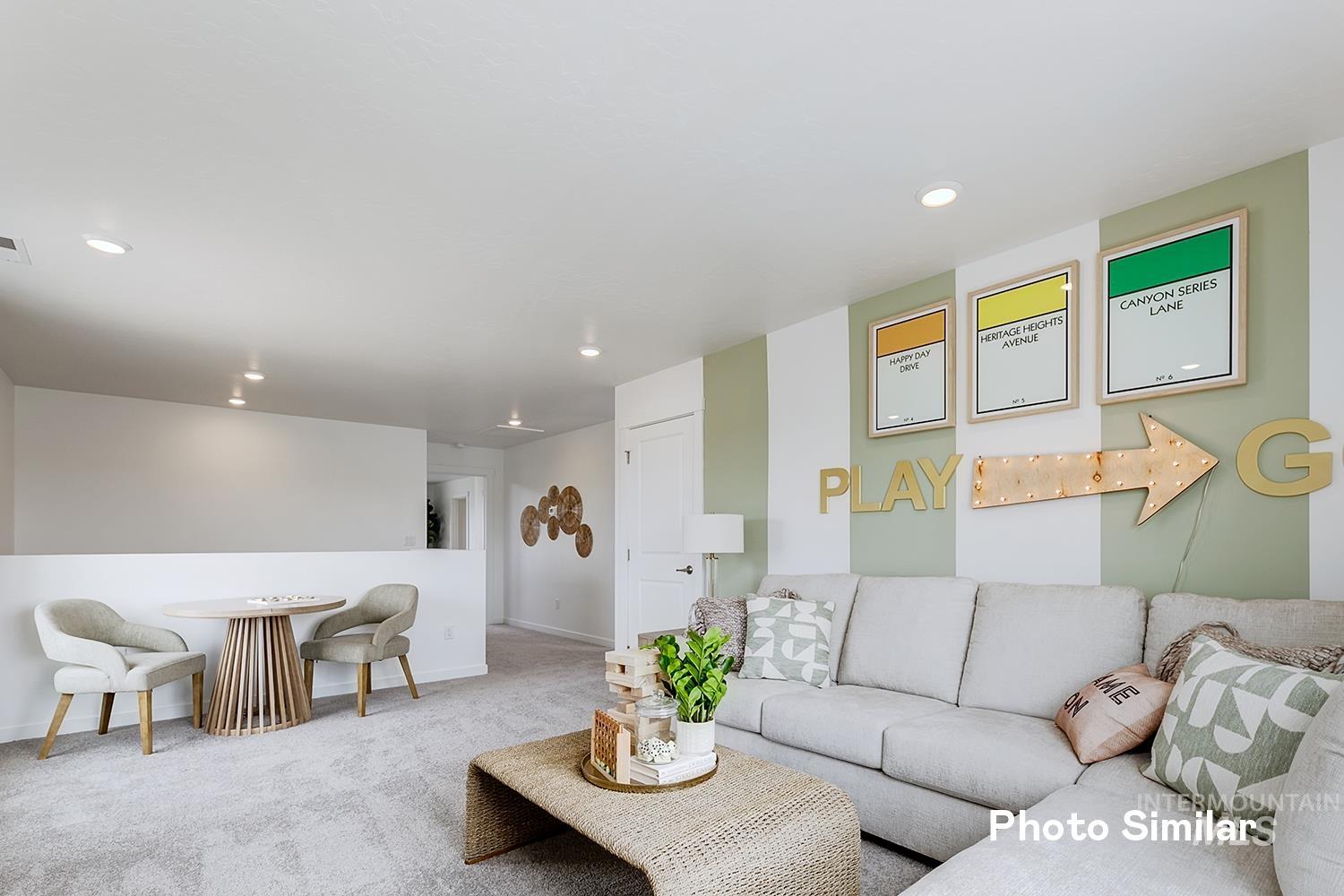 8957 W Inspirado St, Meridian, Idaho 83646, 5 Bedrooms, 3 Bathrooms, Residential For Sale, Price $566,900,MLS 98983798