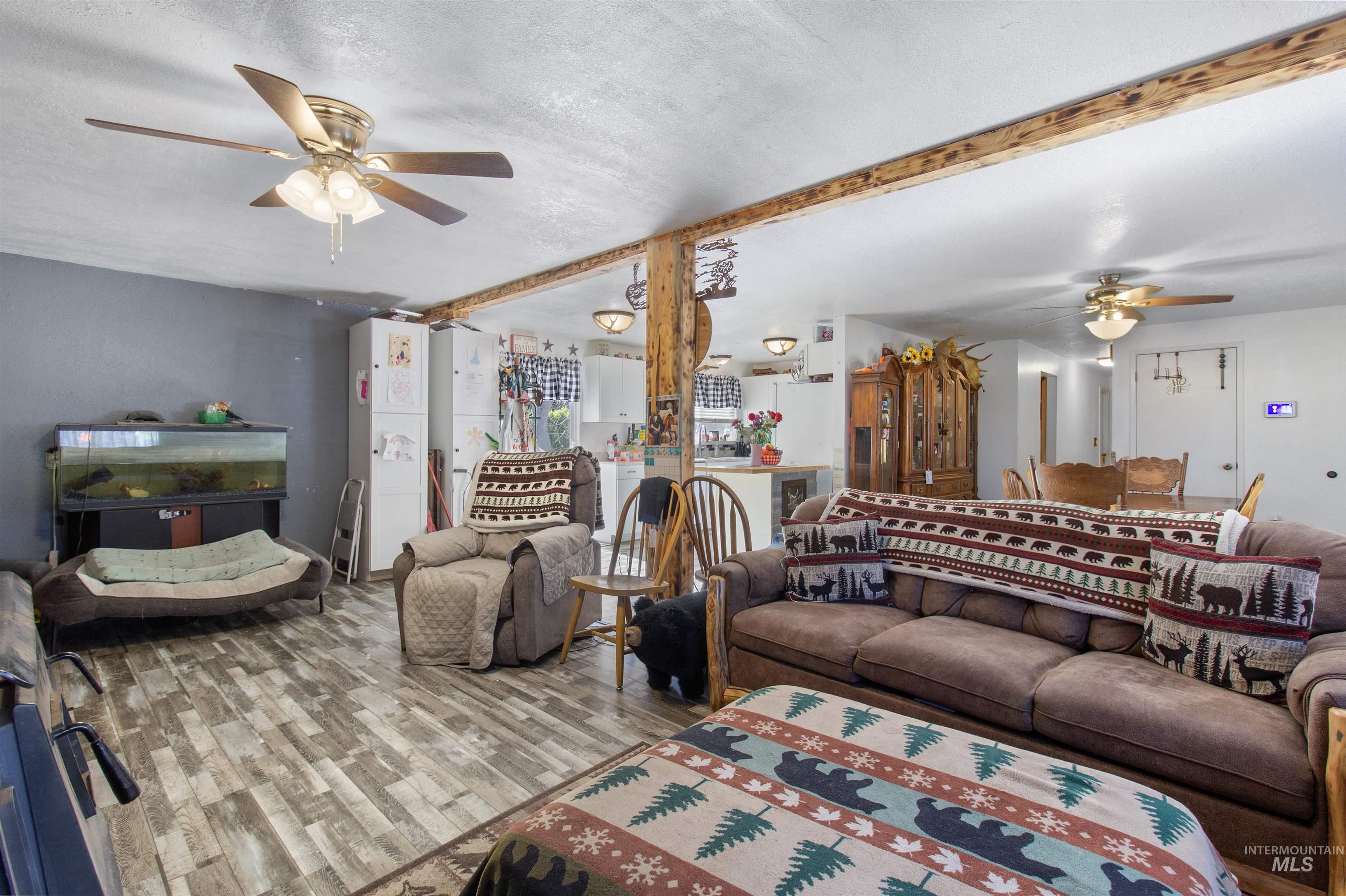 636 Main St N, Hansen, Idaho 83334, 3 Bedrooms, 2 Bathrooms, Residential For Sale, Price $305,000, 98983799