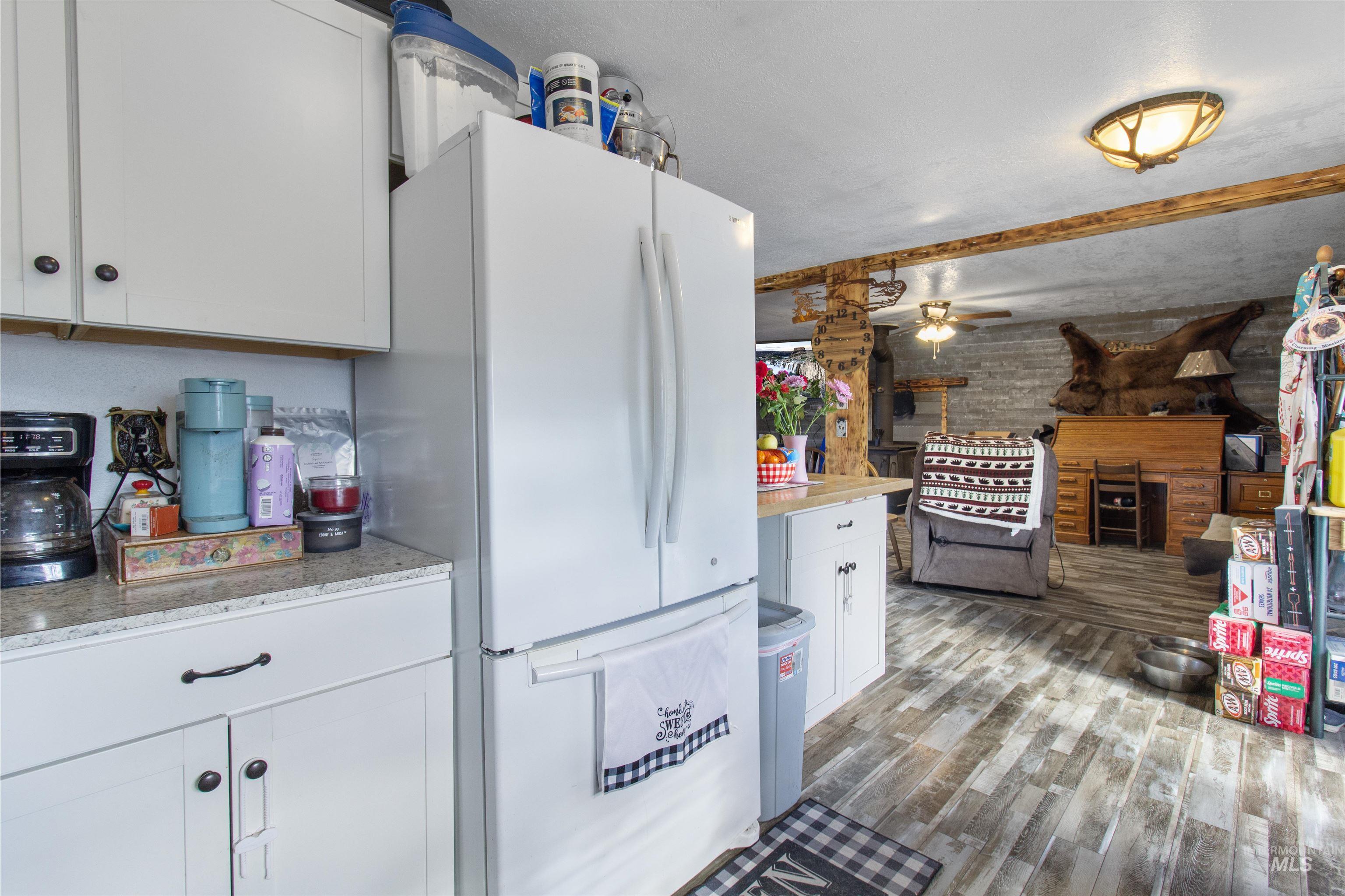 636 Main St N, Hansen, Idaho 83334, 3 Bedrooms, 2 Bathrooms, Residential For Sale, Price $305,000, 98983799