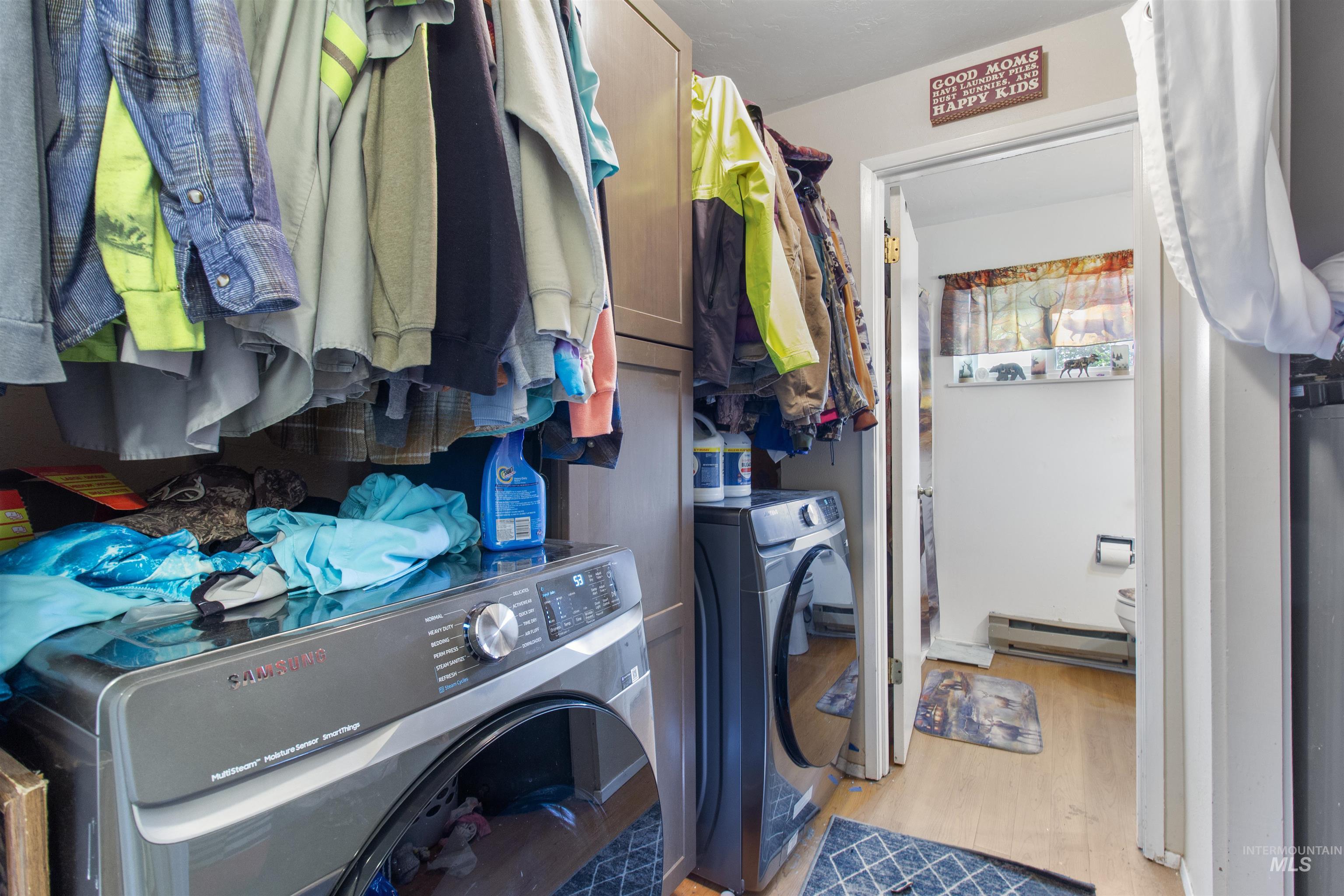 636 Main St N, Hansen, Idaho 83334, 3 Bedrooms, 2 Bathrooms, Residential For Sale, Price $310,000,MLS 98983799