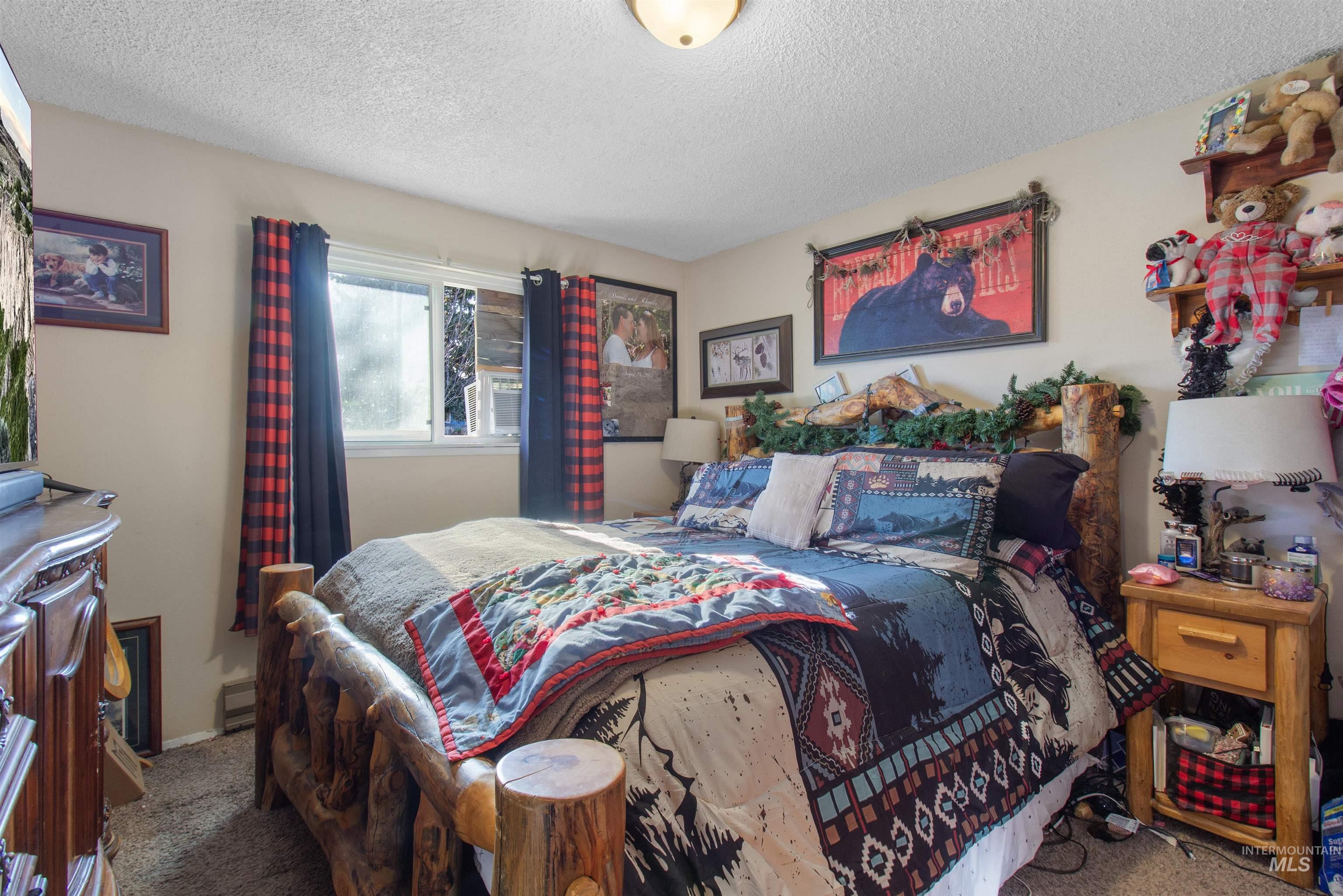 636 Main St N, Hansen, Idaho 83334, 3 Bedrooms, 2 Bathrooms, Residential For Sale, Price $305,000, 98983799