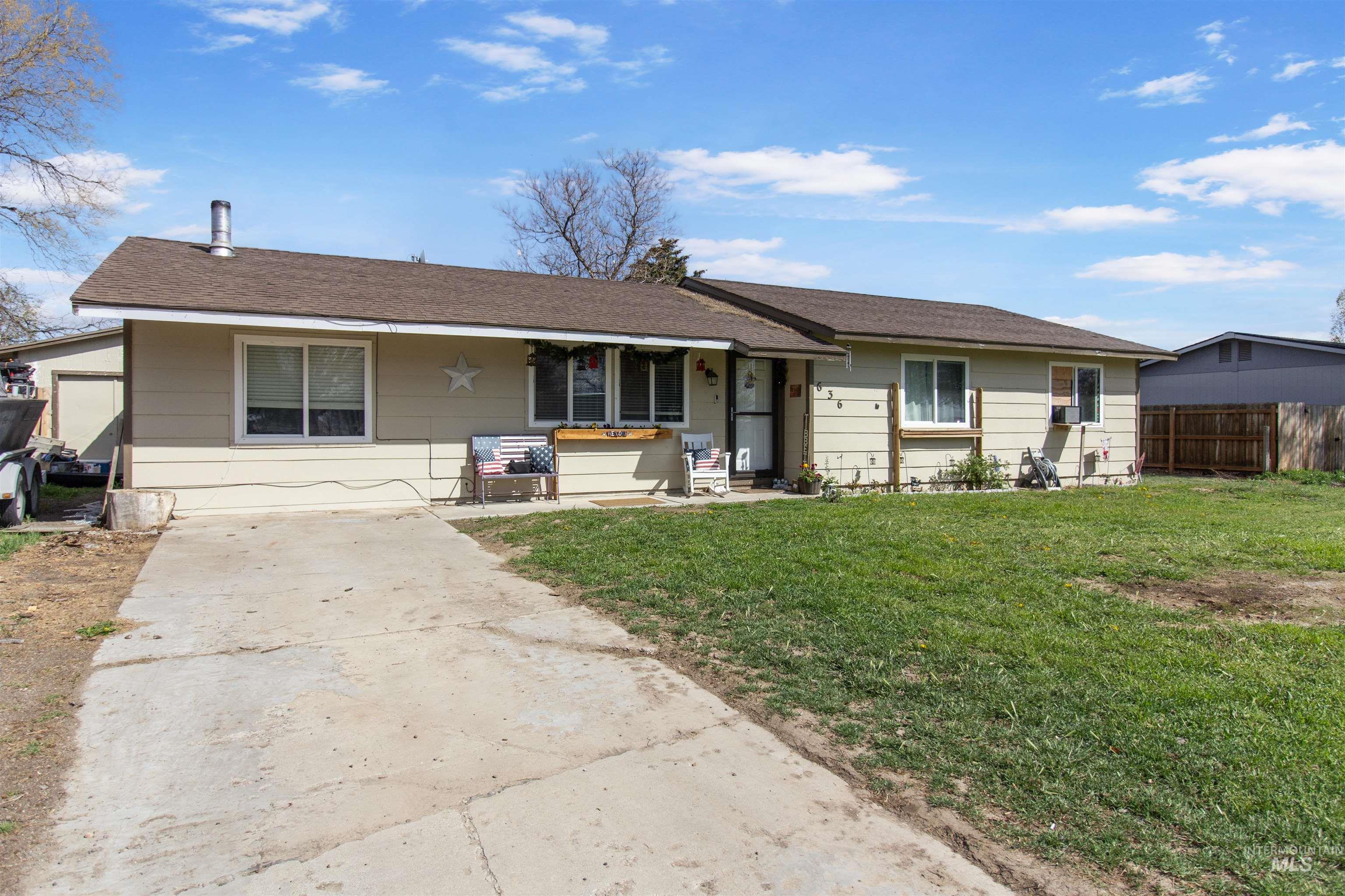 636 Main St N, Hansen, Idaho 83334, 3 Bedrooms, 2 Bathrooms, Residential For Sale, Price $310,000,MLS 98983799