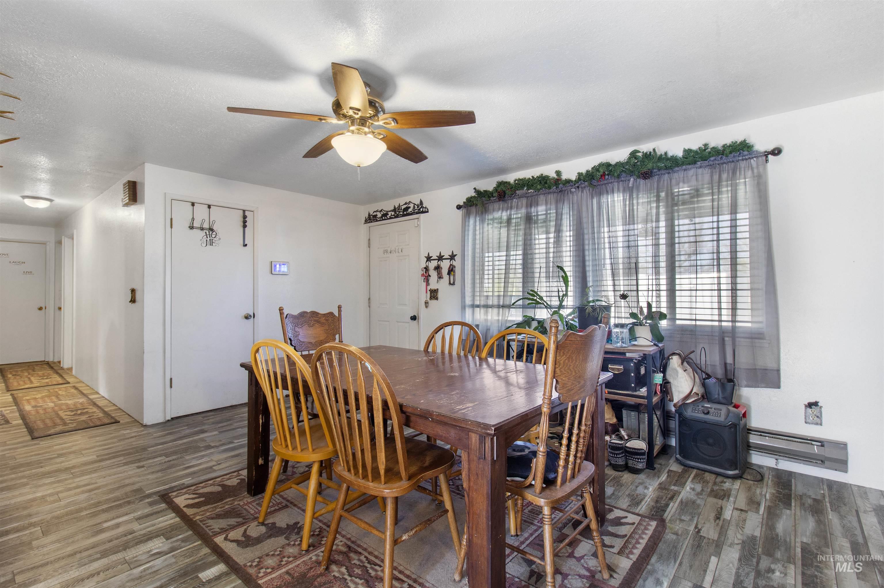 636 Main St N, Hansen, Idaho 83334, 3 Bedrooms, 2 Bathrooms, Residential For Sale, Price $305,000, 98983799