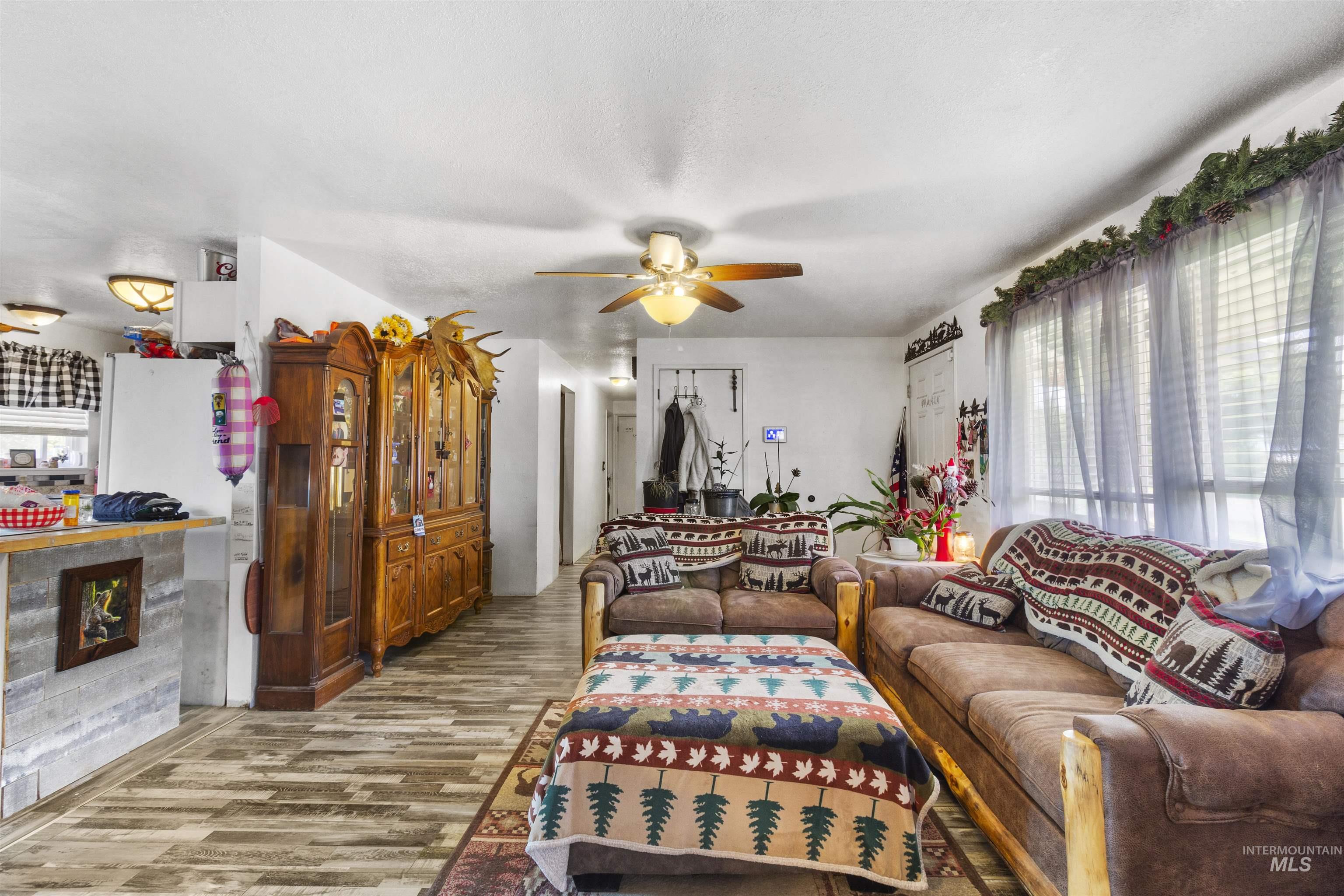 636 Main St N, Hansen, Idaho 83334, 3 Bedrooms, 2 Bathrooms, Residential For Sale, Price $305,000,MLS 98983799
