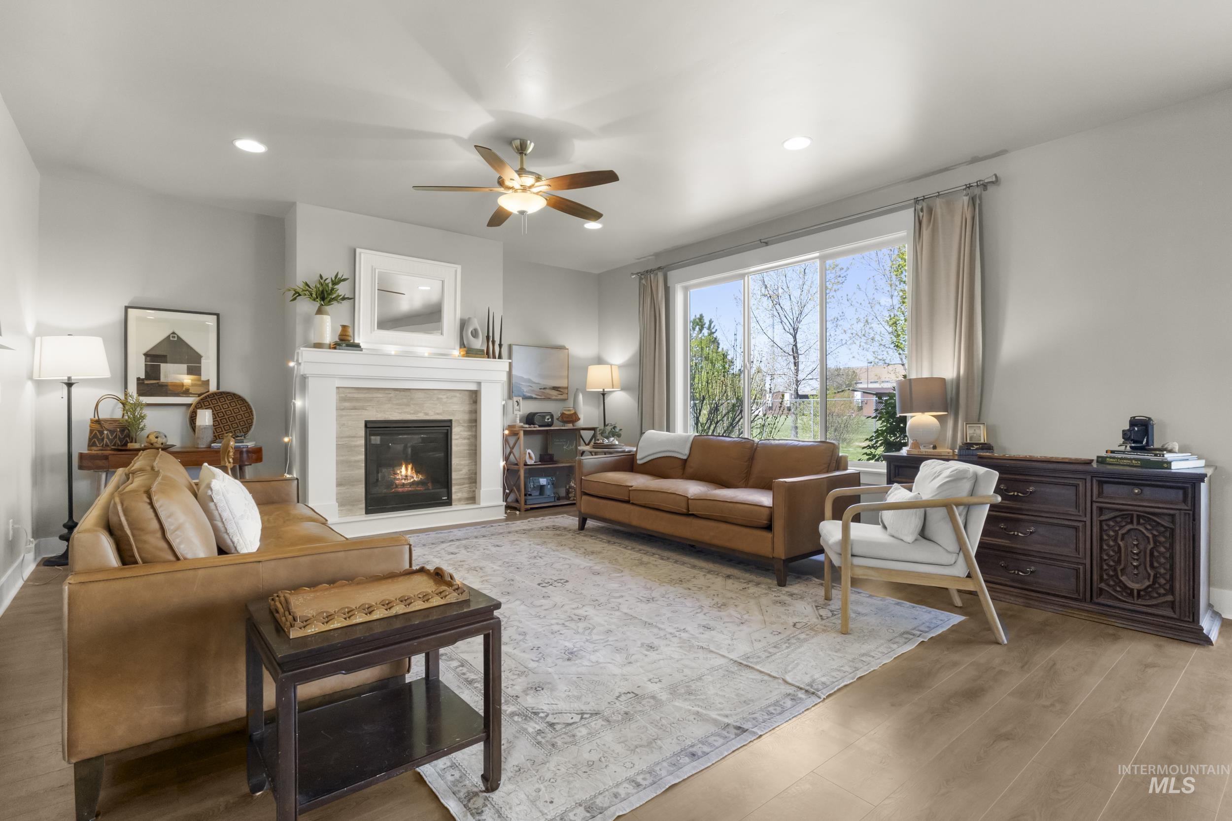 1286 W Laughton Dr, Meridian, Idaho 83646, 5 Bedrooms, 3 Bathrooms, Residential For Sale, Price $749,000,MLS 98983800
