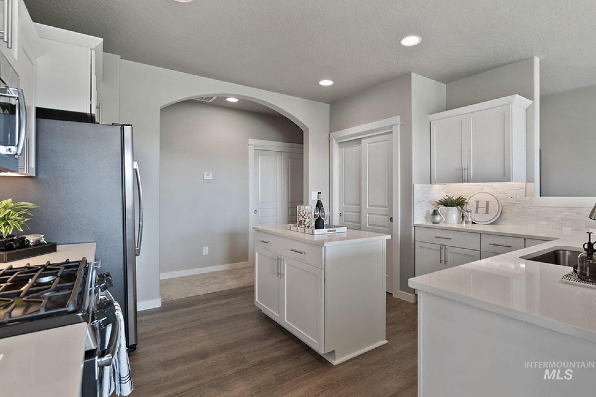 418 Lone Oak St., Middleton, Idaho 83644, 4 Bedrooms, 2 Bathrooms, Residential For Sale, Price $489,990, 98983802