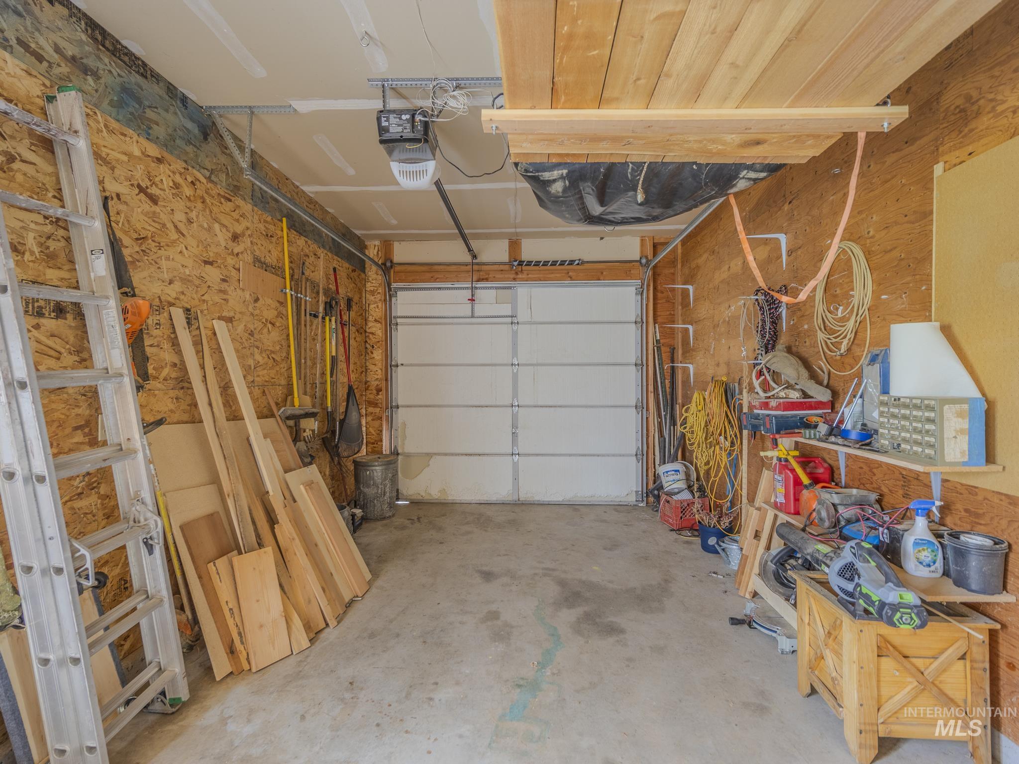 160 Buckhorn Road, White Bird, Idaho 83554, 3 Bedrooms, 3 Bathrooms, Residential For Sale, Price $629,000, 98983803