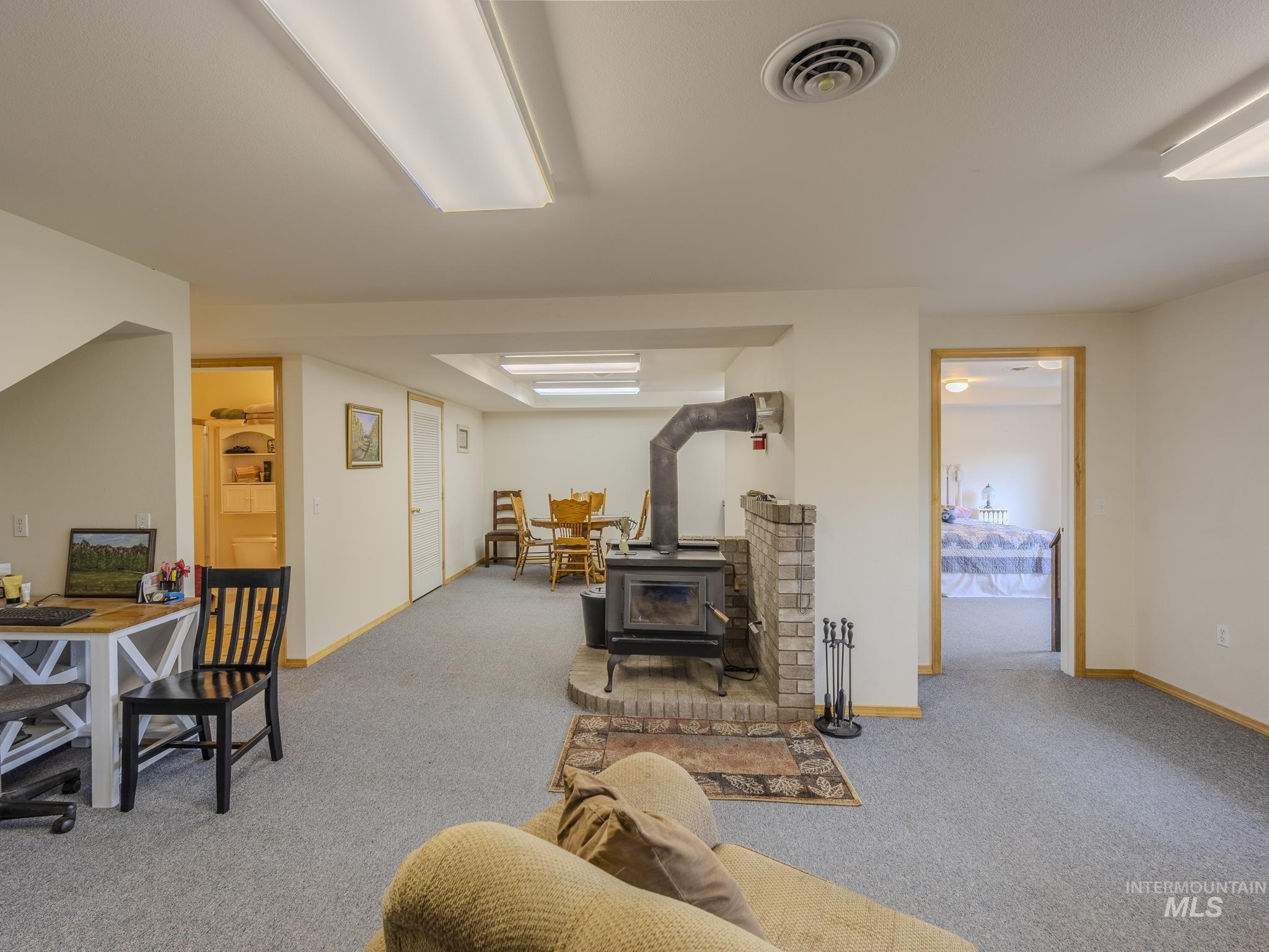 160 Buckhorn Road, White Bird, Idaho 83554, 3 Bedrooms, 3 Bathrooms, Residential For Sale, Price $629,000, 98983803