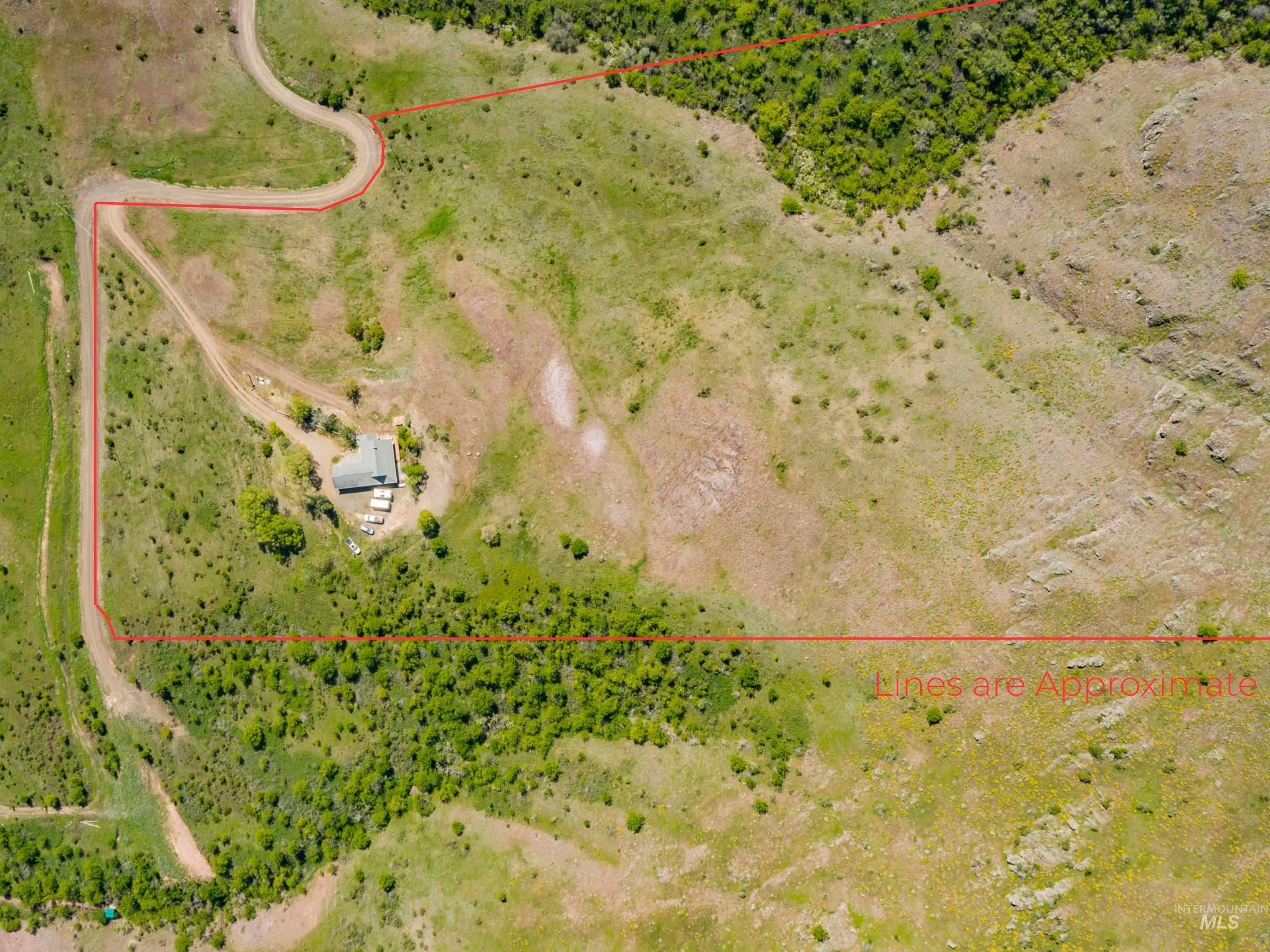 160 Buckhorn Road, White Bird, Idaho 83554, 3 Bedrooms, 3 Bathrooms, Residential For Sale, Price $629,000, 98983803