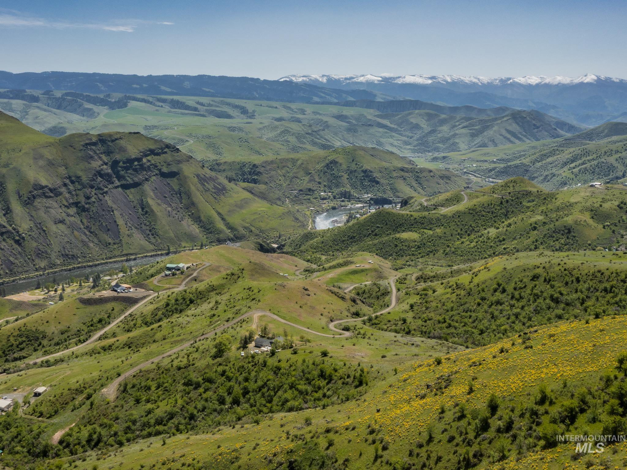 160 Buckhorn Road, White Bird, Idaho 83554, 3 Bedrooms, 3 Bathrooms, Residential For Sale, Price $629,000, 98983803