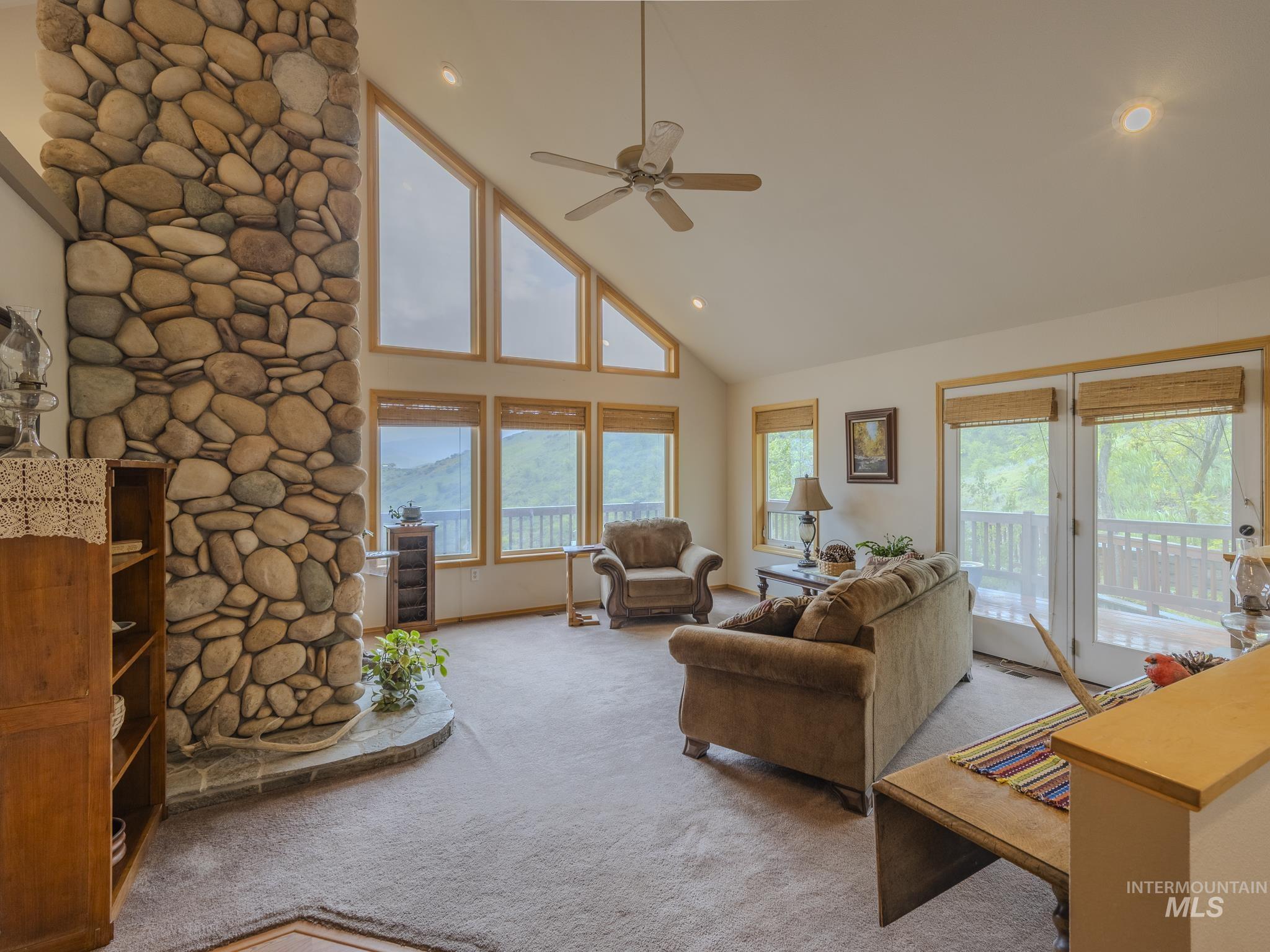 160 Buckhorn Road, White Bird, Idaho 83554, 3 Bedrooms, 3 Bathrooms, Residential For Sale, Price $629,000, 98983803