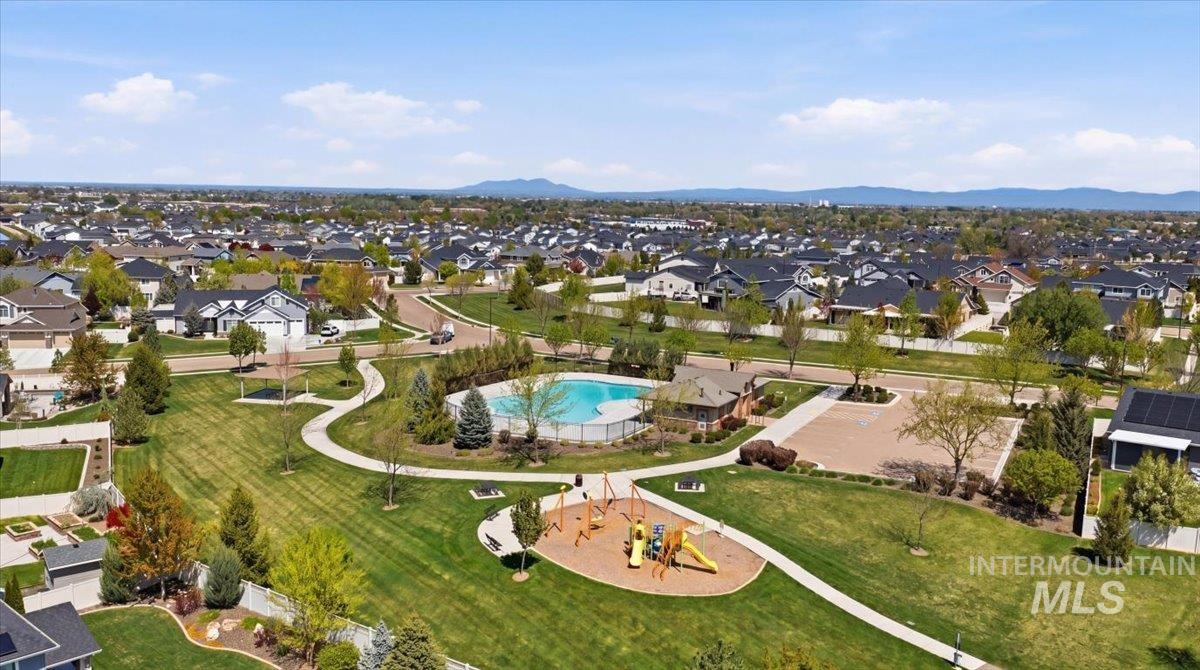 12649 S Transport Way, Nampa, Idaho 83686, 3 Bedrooms, 2 Bathrooms, Residential For Sale, Price $575,000, 98983804