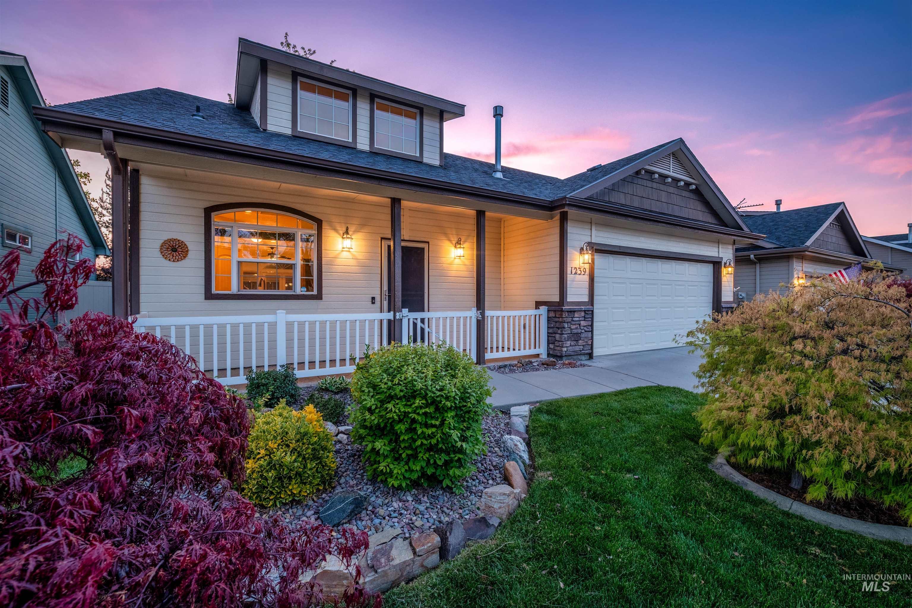 1239 N Victor Way, Meridian, Idaho 83642, 2 Bedrooms, 2 Bathrooms, Residential For Sale, Price $399,999,MLS 98983805