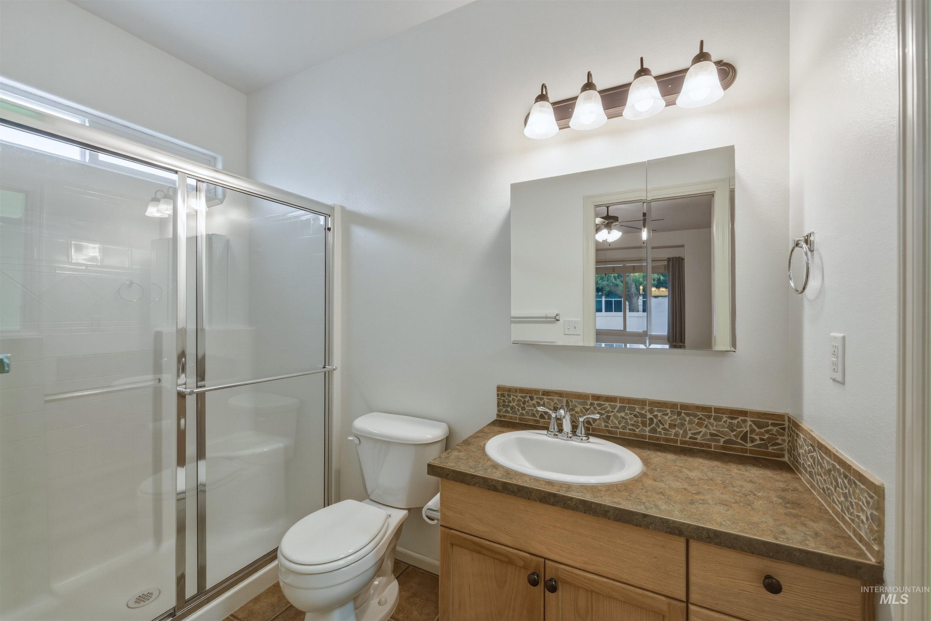 1239 N Victor Way, Meridian, Idaho 83642, 2 Bedrooms, 2 Bathrooms, Residential For Sale, Price $399,999,MLS 98983805