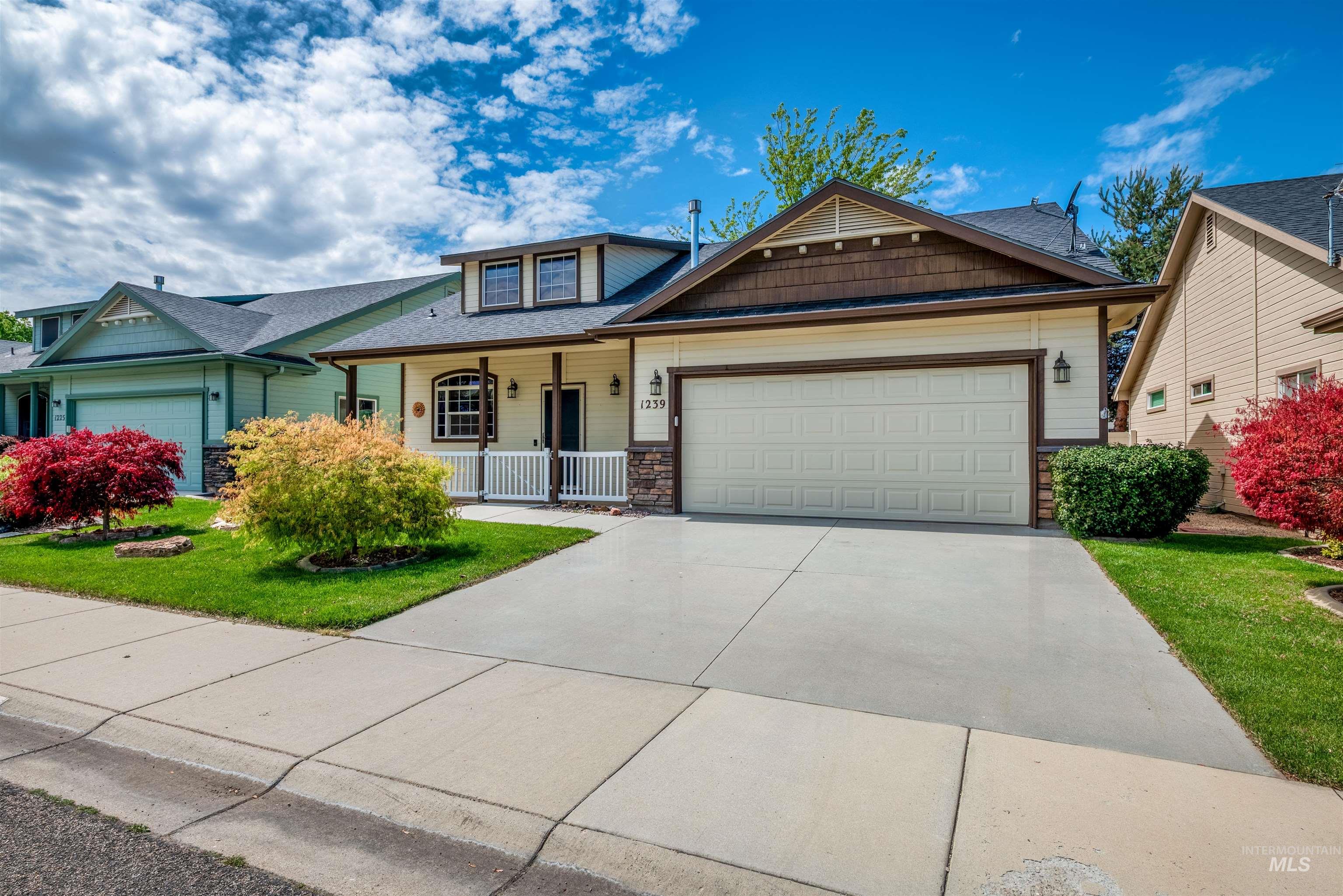 1239 N Victor Way, Meridian, Idaho 83642, 2 Bedrooms, 2 Bathrooms, Residential For Sale, Price $399,999,MLS 98983805