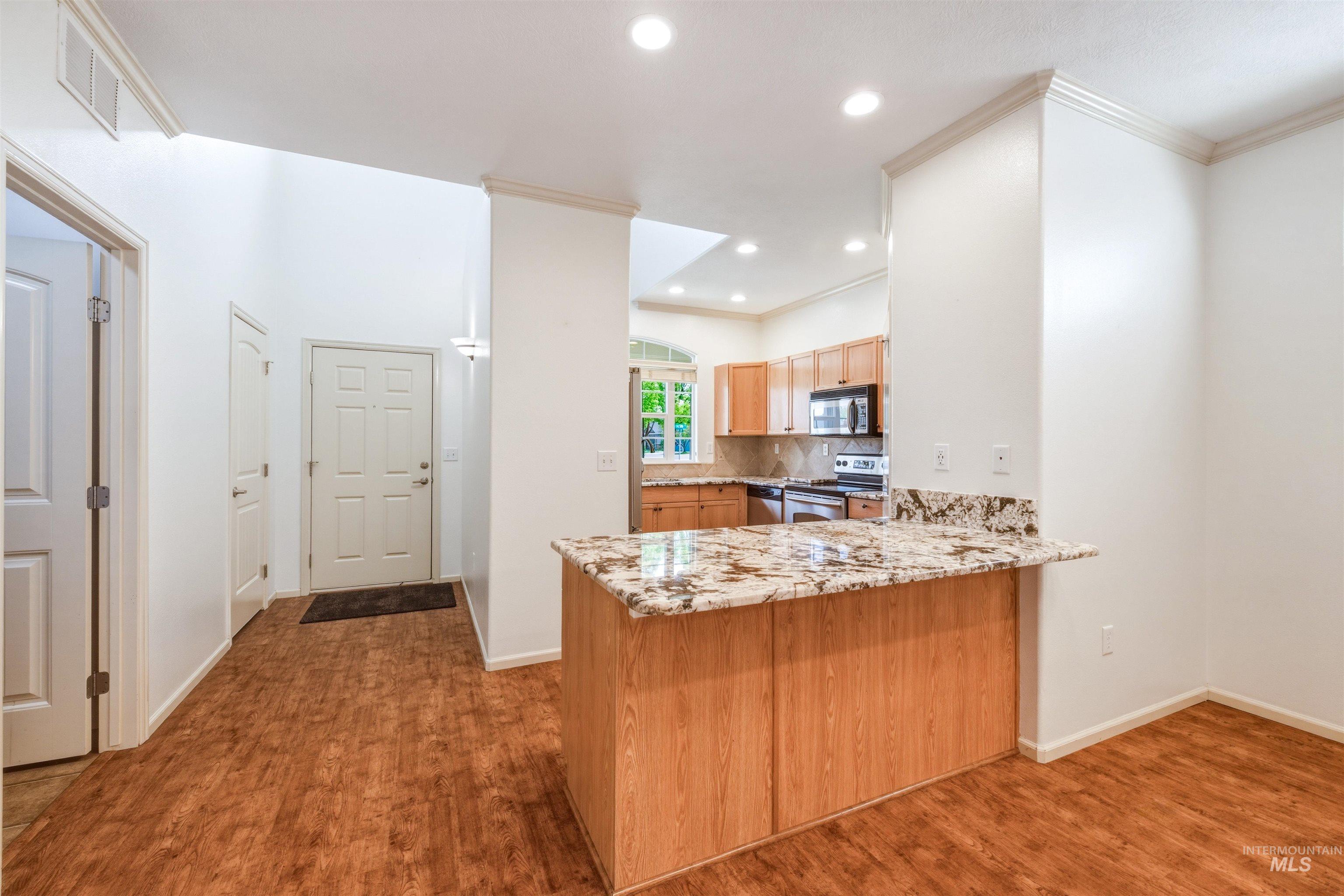 1239 N Victor Way, Meridian, Idaho 83642, 2 Bedrooms, 2 Bathrooms, Residential For Sale, Price $399,999,MLS 98983805