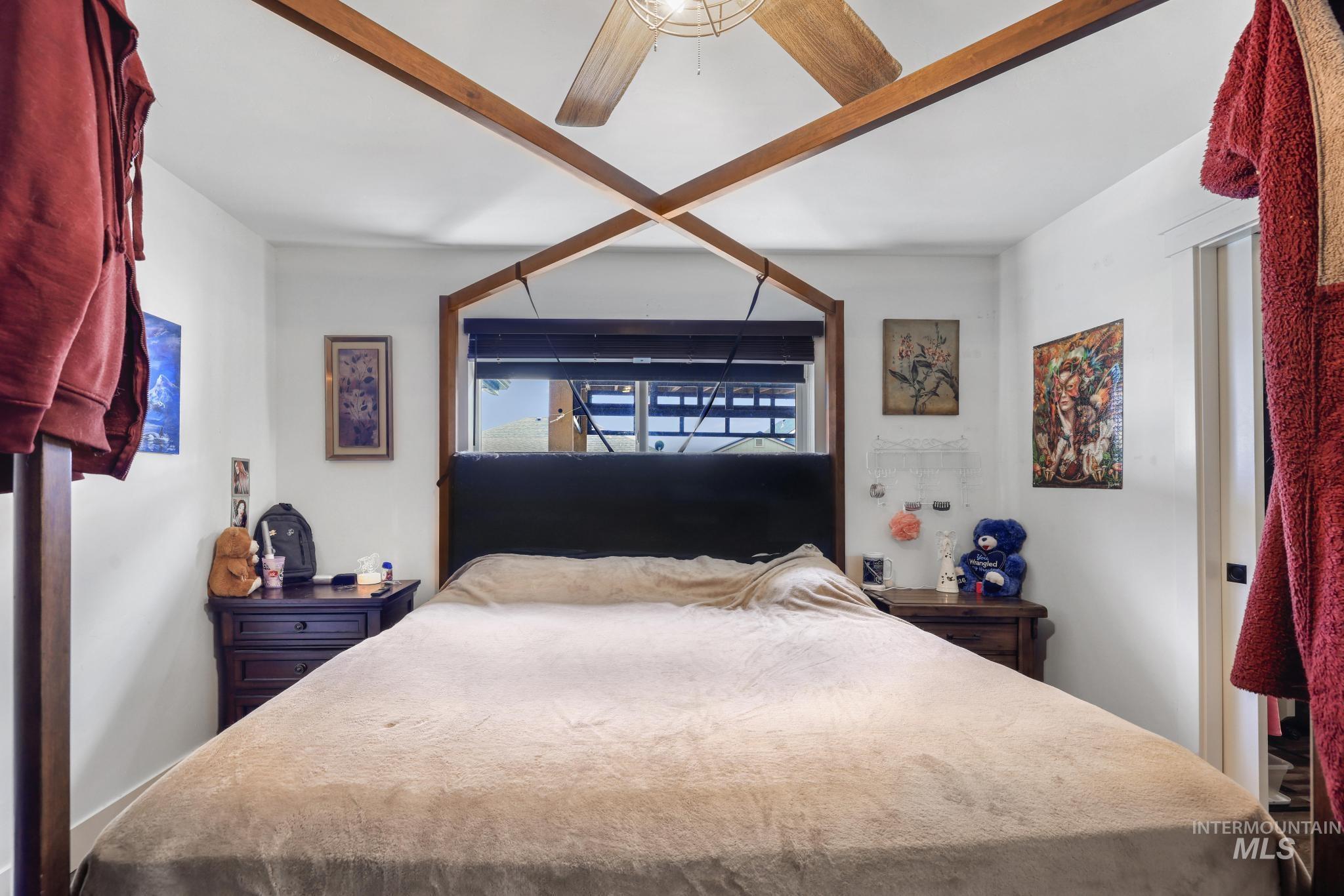 498 Jesse Ave, Twin Falls, Idaho 83301, 4 Bedrooms, 2 Bathrooms, Residential For Sale, Price $419,900, 98983806