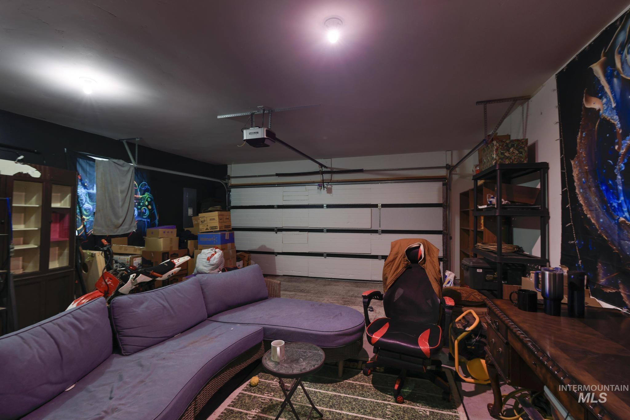 498 Jesse Ave, Twin Falls, Idaho 83301, 4 Bedrooms, 2 Bathrooms, Residential For Sale, Price $419,900, 98983806