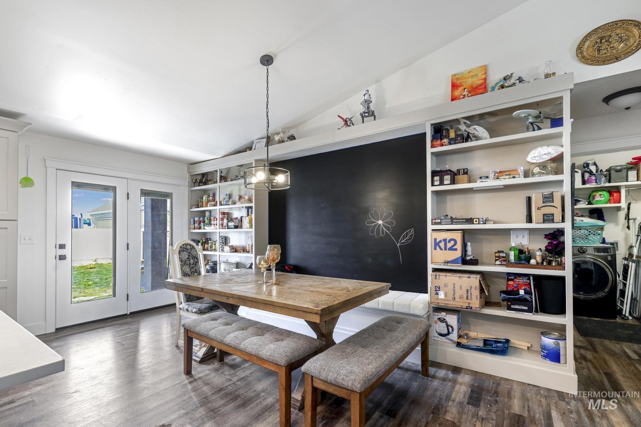 498 Jesse Ave, Twin Falls, Idaho 83301, 4 Bedrooms, 2 Bathrooms, Residential For Sale, Price $419,900, 98983806