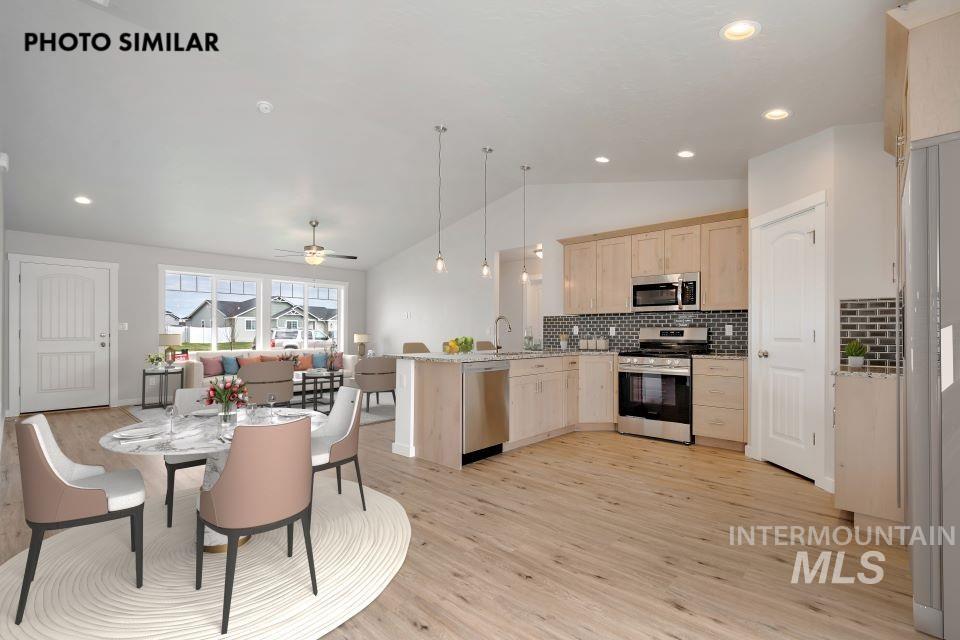 1676 Haystack Rd, Emmett, Idaho 83617, 4 Bedrooms, 2 Bathrooms, Residential For Sale, Price $382,899, 98983809