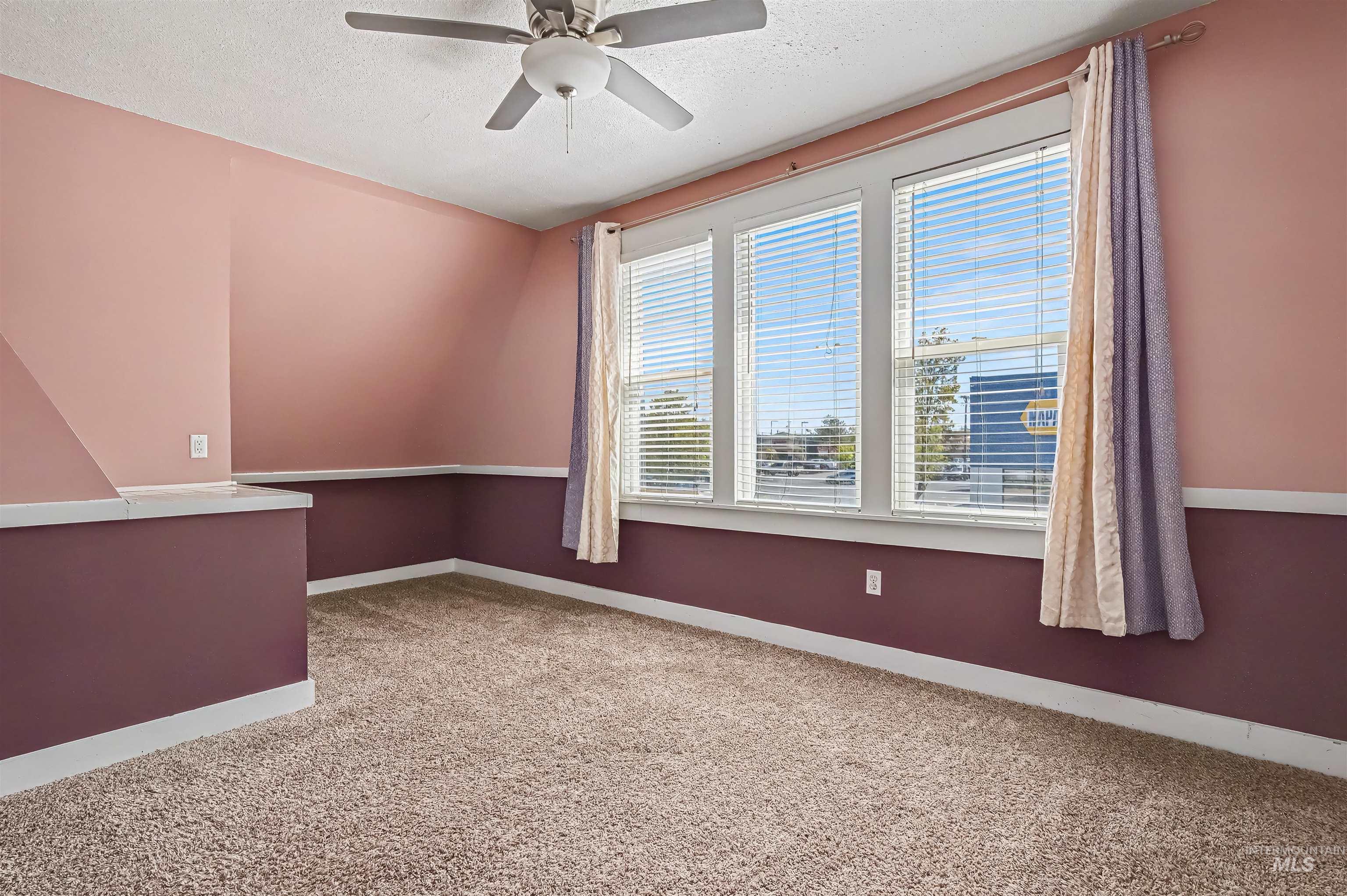 315 S 7th Ave, Nampa, Idaho 83651, 7 Rooms, Business/Commercial For Sale, Price $524,900, 98983811