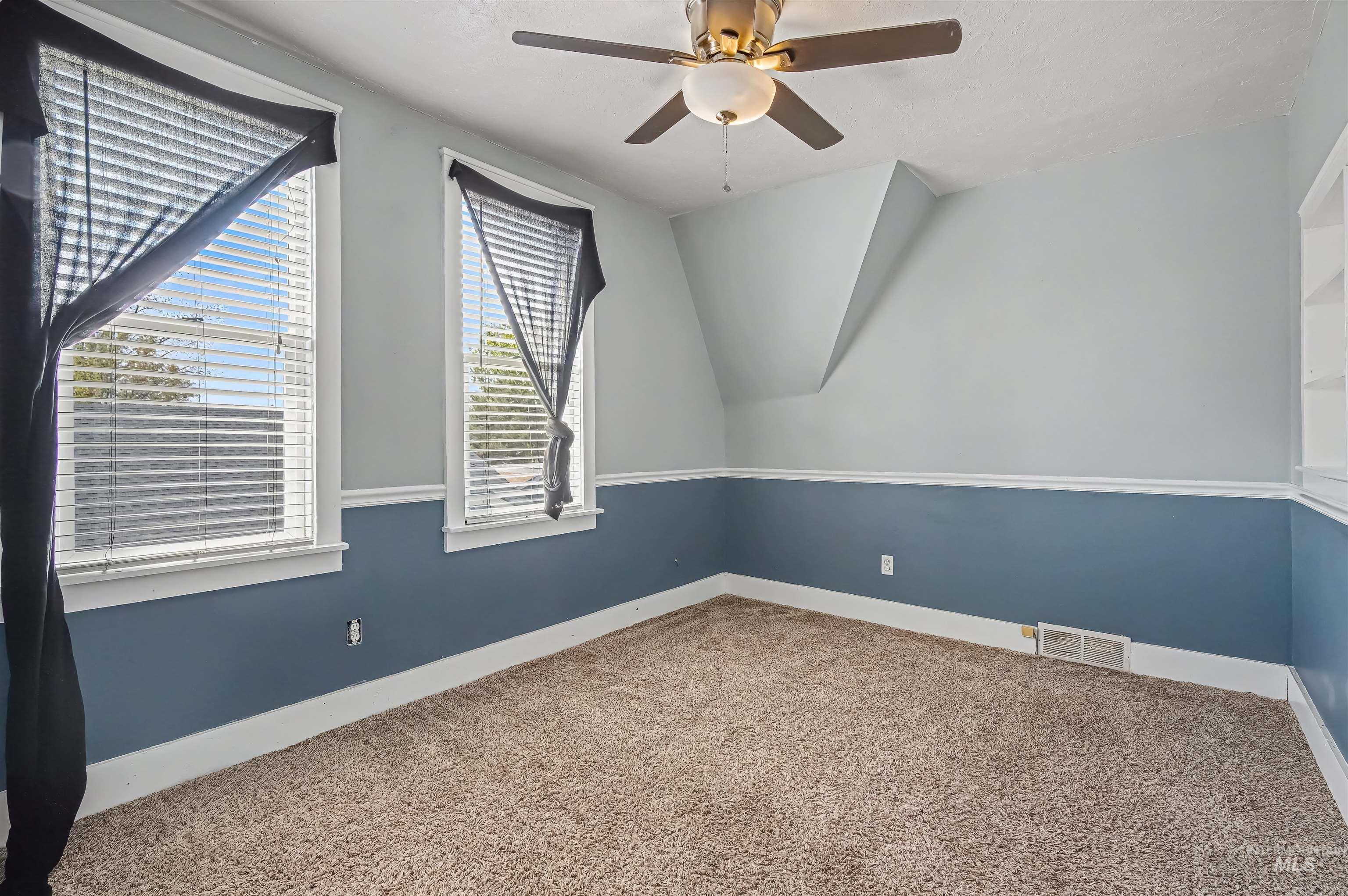 315 S 7th Ave, Nampa, Idaho 83651, 7 Rooms, Business/Commercial For Sale, Price $524,900, 98983811