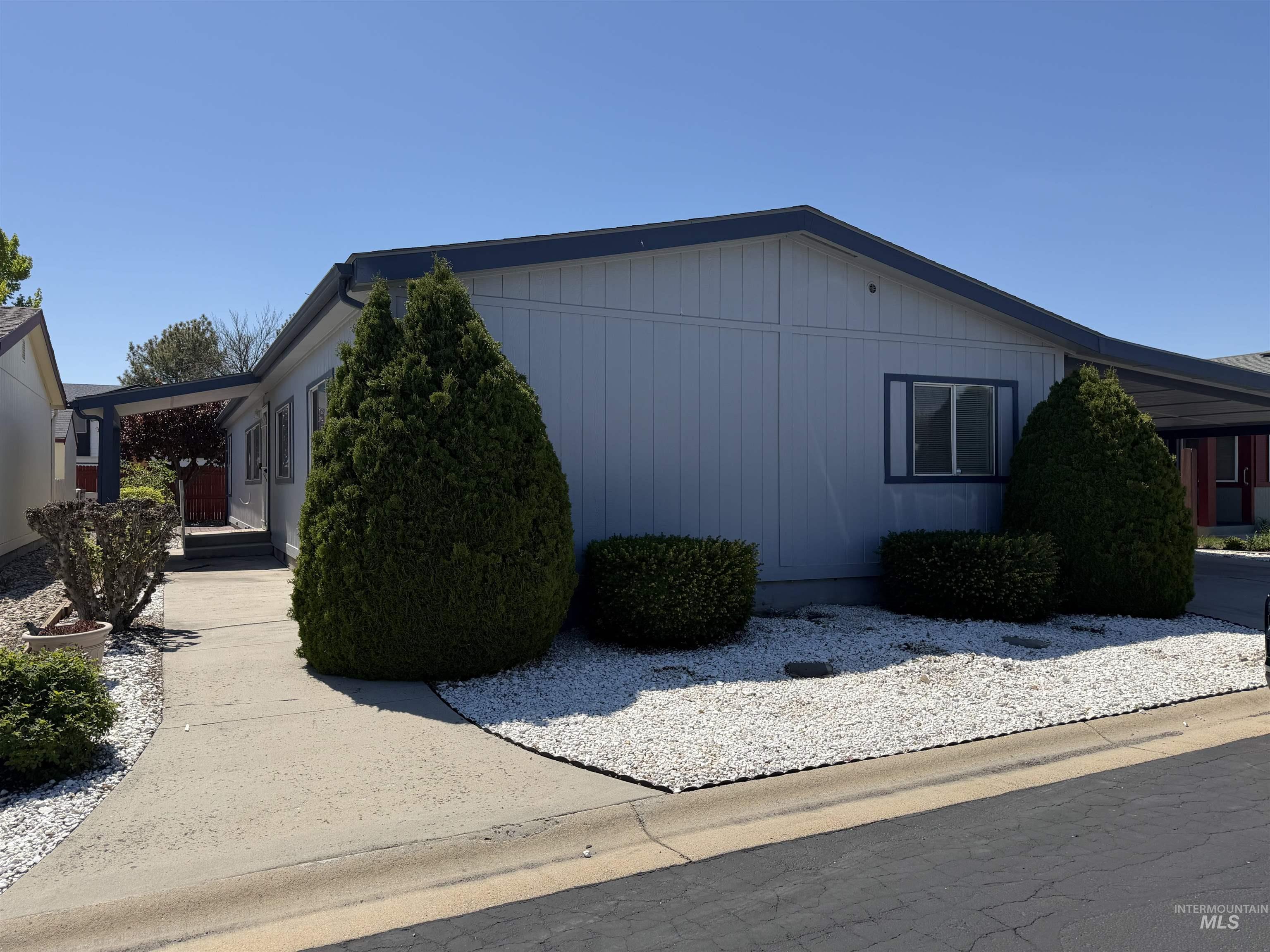 2714 Gold Harbor Dr, Caldwell, Idaho 83605, 3 Bedrooms, 2 Bathrooms, Residential For Sale, Price $269,500, 98983813