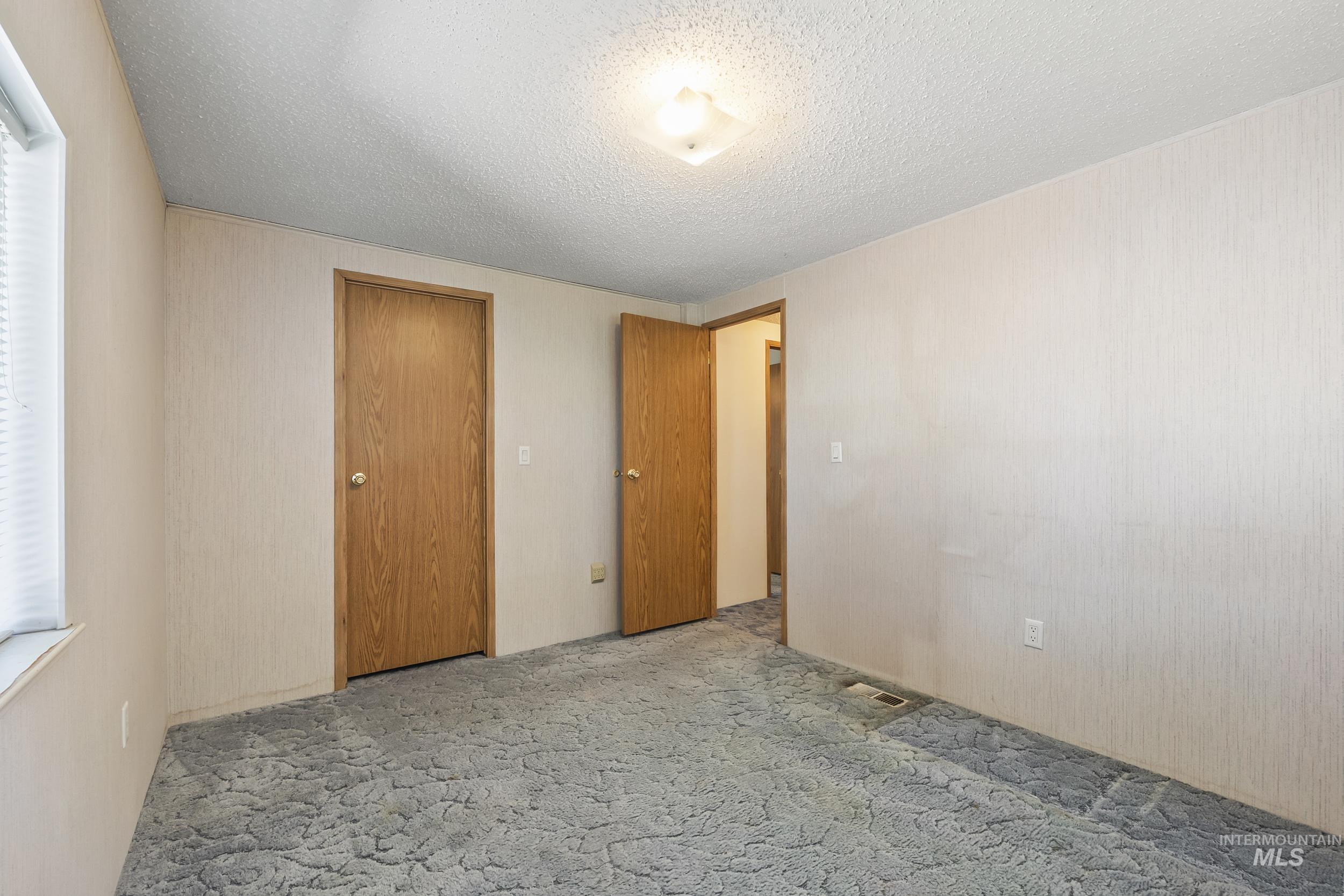 2714 Gold Harbor Dr, Caldwell, Idaho 83605, 3 Bedrooms, 2 Bathrooms, Residential For Sale, Price $255,000, 98983813