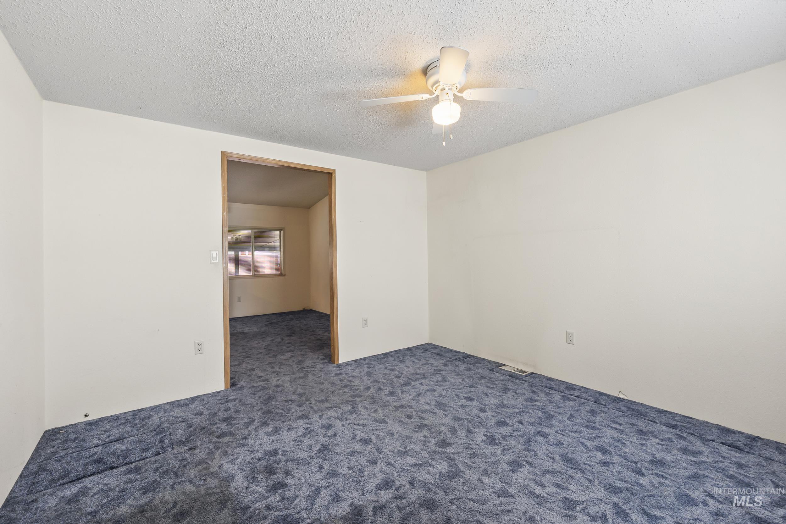 2714 Gold Harbor Dr, Caldwell, Idaho 83605, 3 Bedrooms, 2 Bathrooms, Residential For Sale, Price $255,000, 98983813