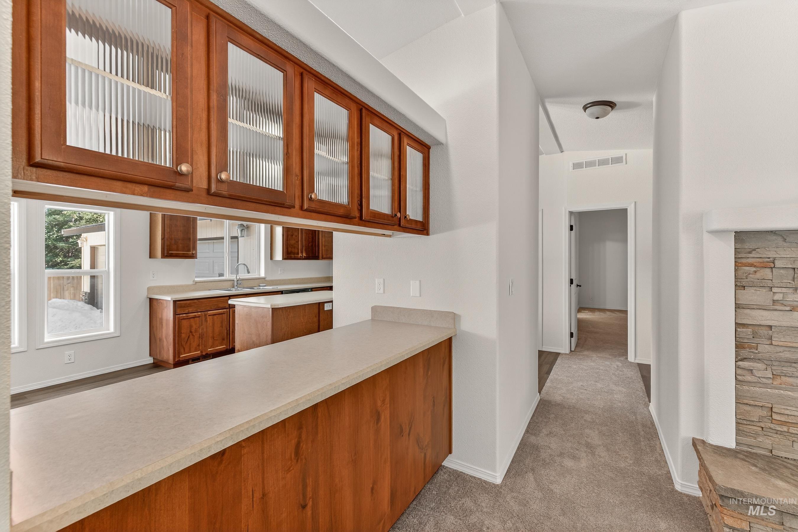 1649 Crown Point Pkwy, Cascade, Idaho 83611, 3 Bedrooms, 2 Bathrooms, Residential For Sale, Price $554,900, 98983815