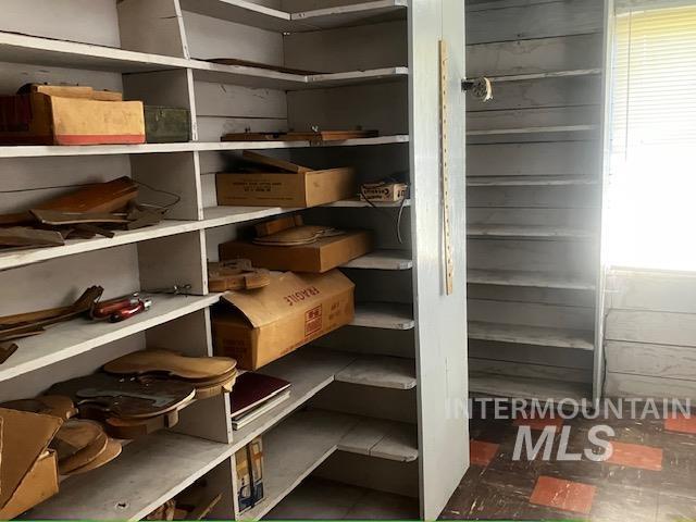 90 15th Street, Pomeroy, Washington 99347, 2 Bedrooms, 1 Bathroom, Residential For Sale, Price $205,000, 98983817