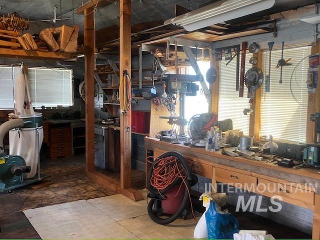 90 15th Street, Pomeroy, Washington 99347, 2 Bedrooms, 1 Bathroom, Residential For Sale, Price $205,000, 98983817