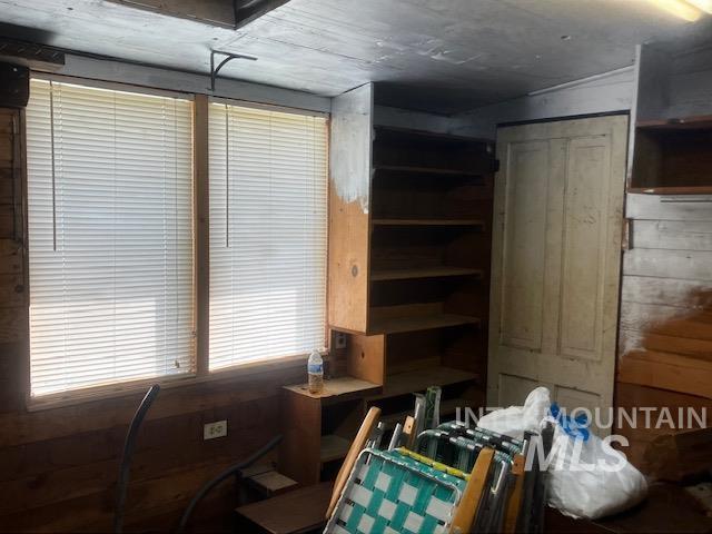 90 15th Street, Pomeroy, Washington 99347, 2 Bedrooms, 1 Bathroom, Residential For Sale, Price $205,000, 98983817