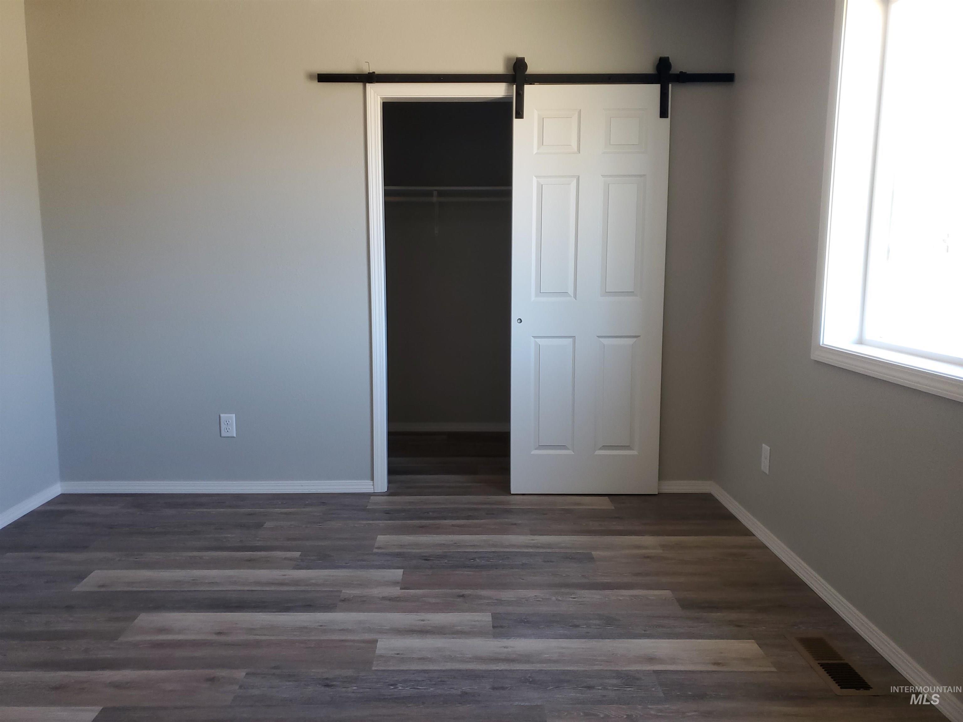 569 W 7th Ave, Wendell, Idaho 83338, 3 Bedrooms, 2 Bathrooms, Residential For Sale, Price $310,000, 98983820