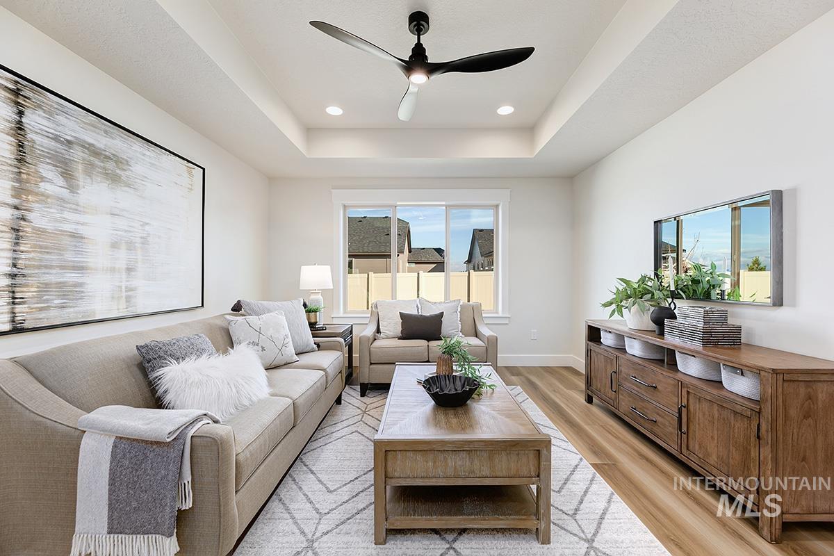 7086 S Cascabel Lane, Meridian, Idaho 83642, 3 Bedrooms, 2 Bathrooms, Residential For Sale, Price $516,800, 98983824