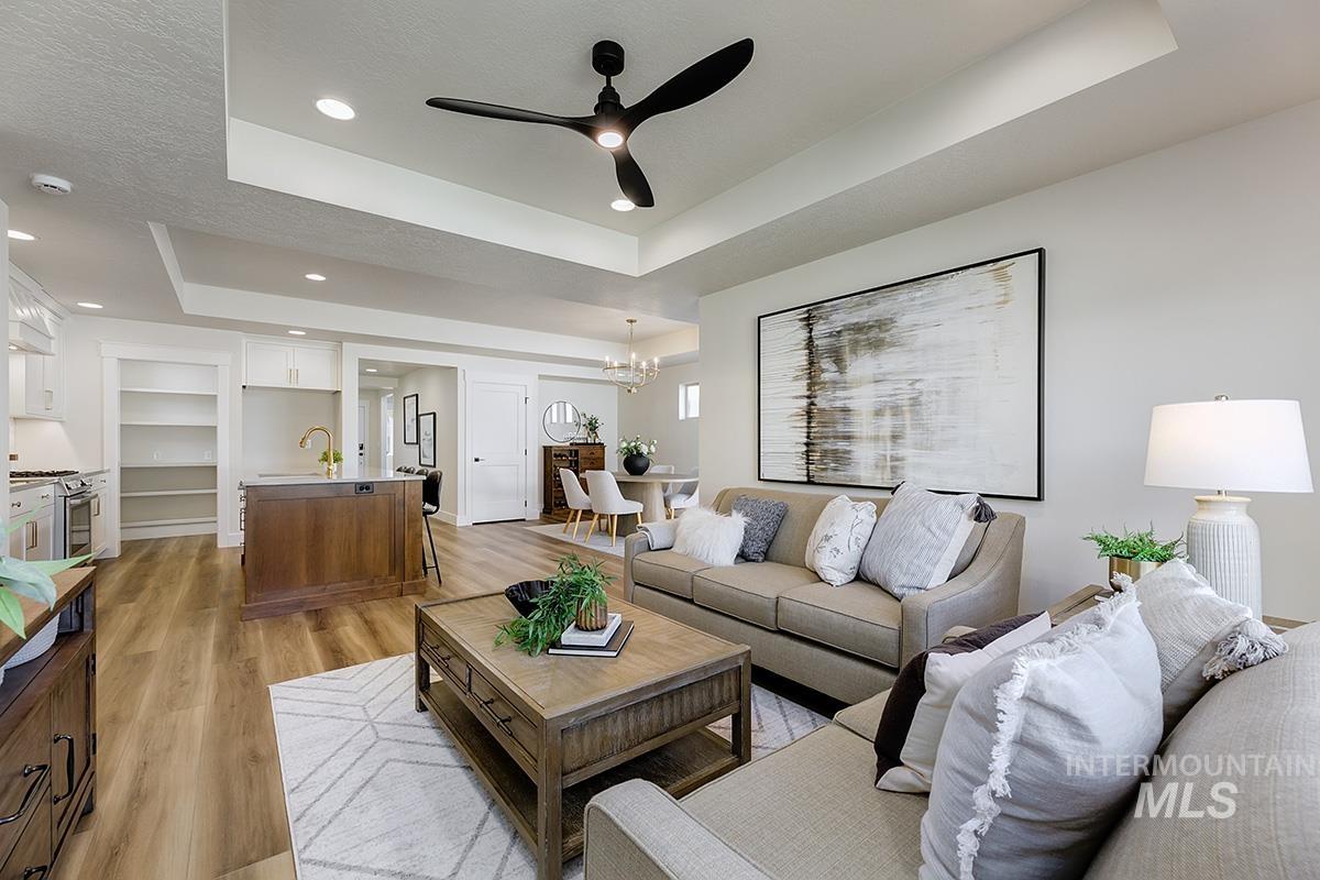 7086 S Cascabel Lane, Meridian, Idaho 83642, 3 Bedrooms, 2 Bathrooms, Residential For Sale, Price $516,800, 98983824