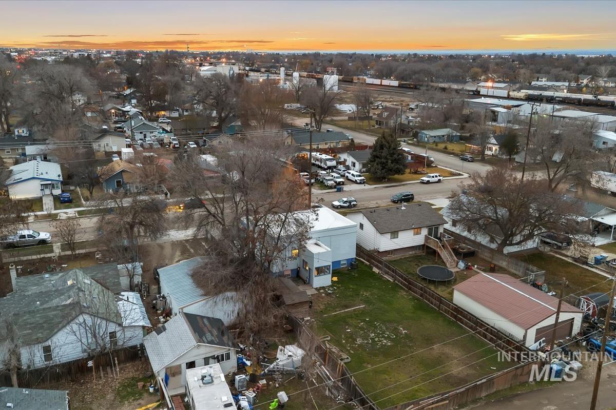 116 22nd Ave S, Nampa, Idaho 83651, 2 Bedrooms, 1 Bathroom, Residential Income For Sale, Price $405,000,MLS 98983826